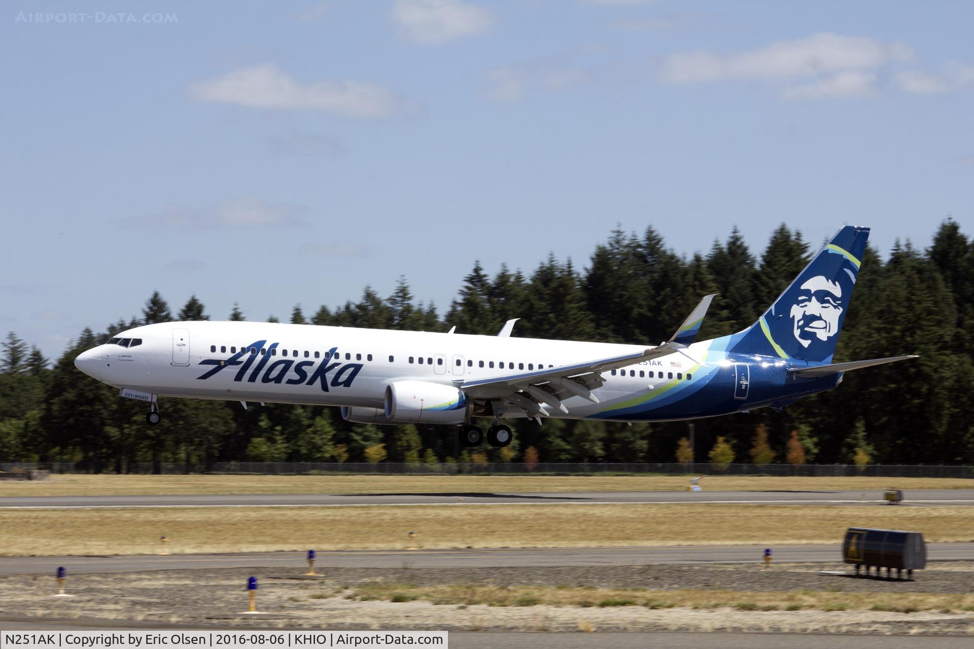 N251AK, 2016 Boeing 737-990/ER C/N 62470, 737 Arriving at HIO for part of the Oregon International Airshow.