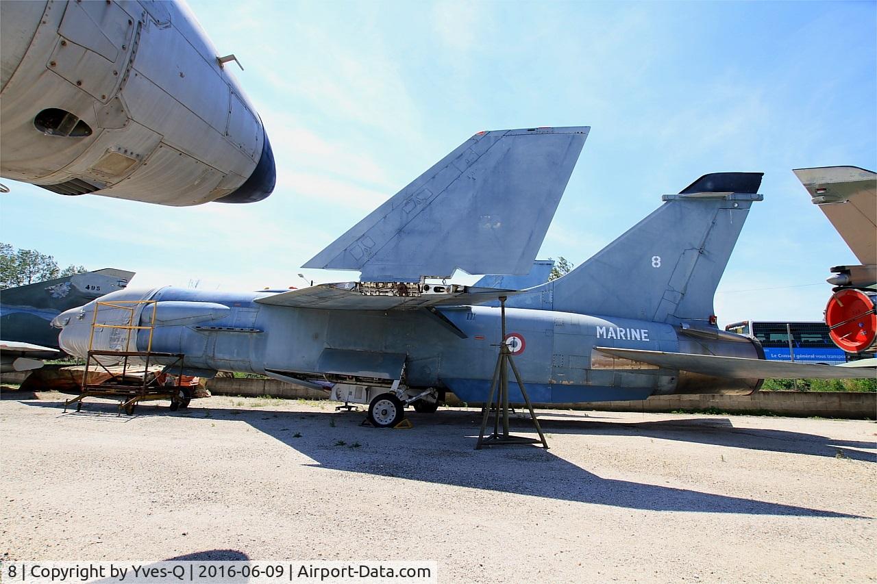 8, Vought F-8E(FN) Crusader C/N 1225, Vought F-8E(FN) Crusader, preserved at 