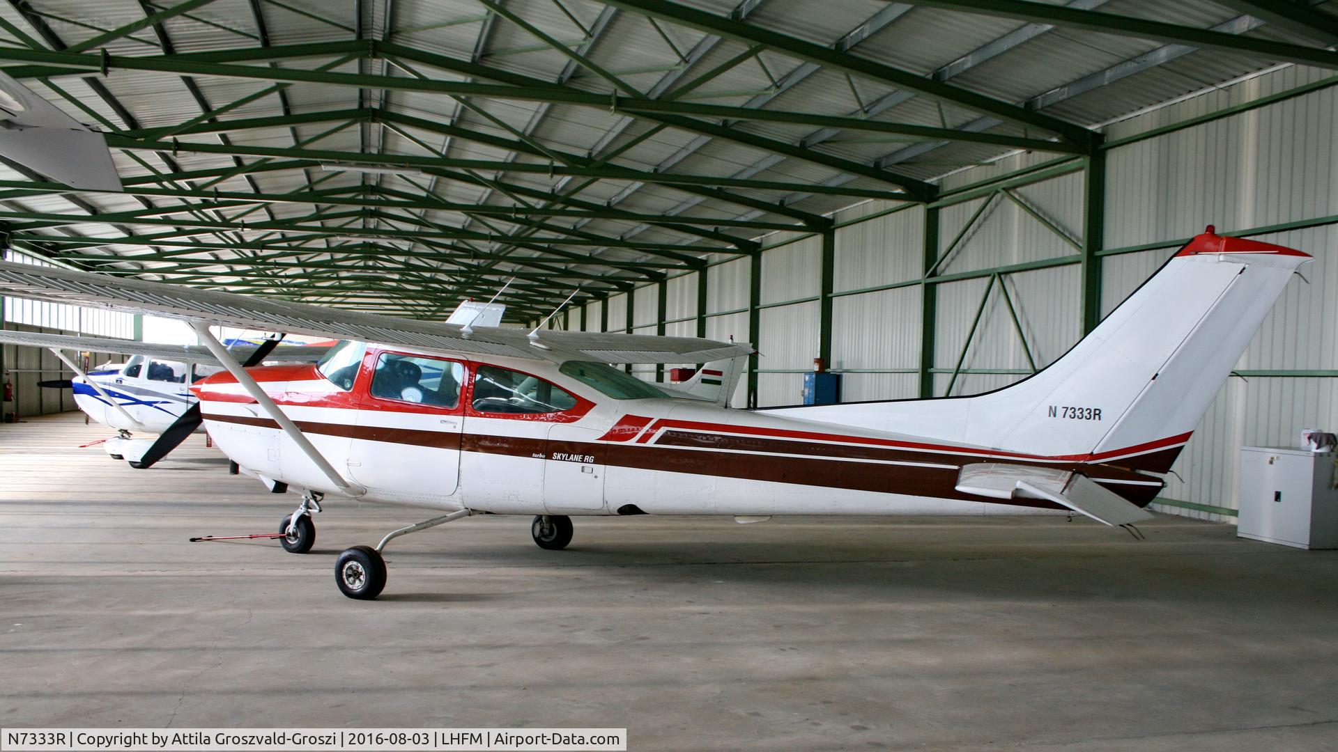 N7333R, 1978 Cessna TR182 Turbo Skylane RG C/N R18200645, Fertoszentmiklós, Meidl-Airport, Hungary