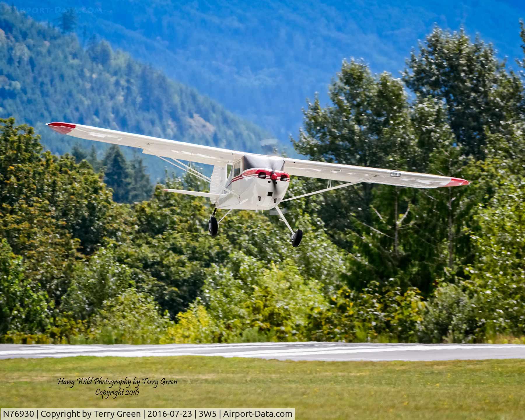 N76930, 1946 Cessna 140 C/N 11372, 2016 North Cascades Vintage Aircraft Museum Fly-In Mears Field 3W5 Concrete Washington