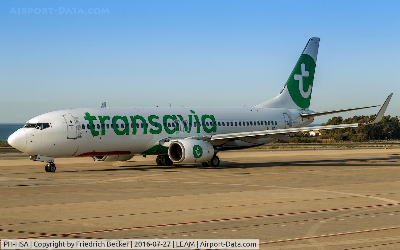 PH-HSA, 2009 Boeing 737-8K2 C/N 34171, taxying to the active