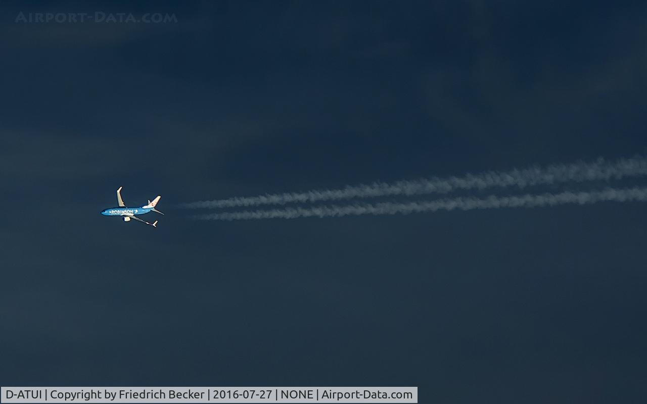D-ATUI, 2011 Boeing 737-8K5 C/N 37252, cruising at altitude, somewhere over France