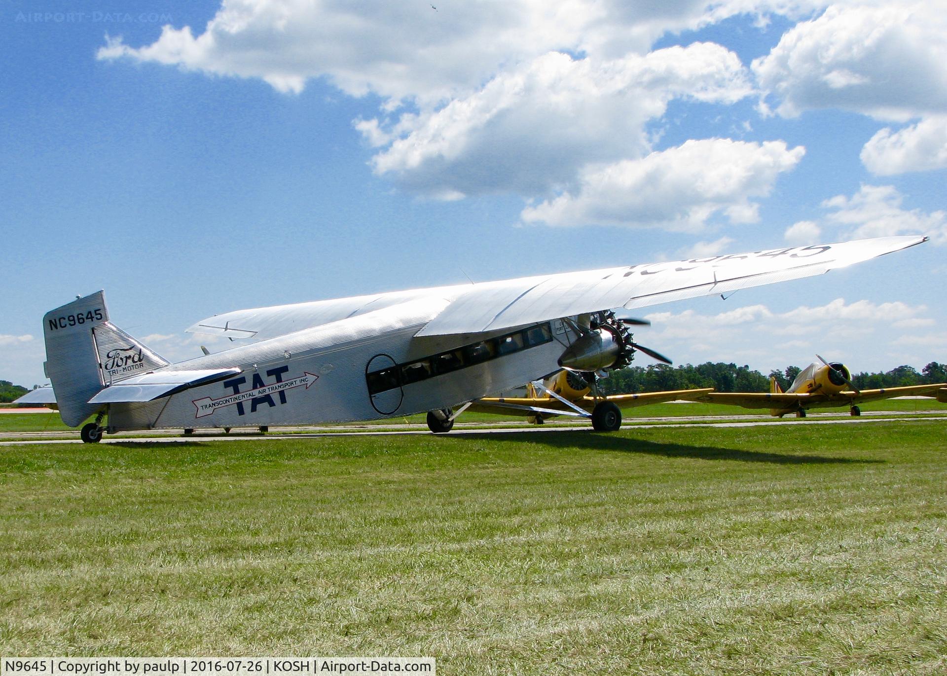 N9645, 1928 Ford 5-AT-B Tri-Motor C/N 8, AirVenture 2016.
