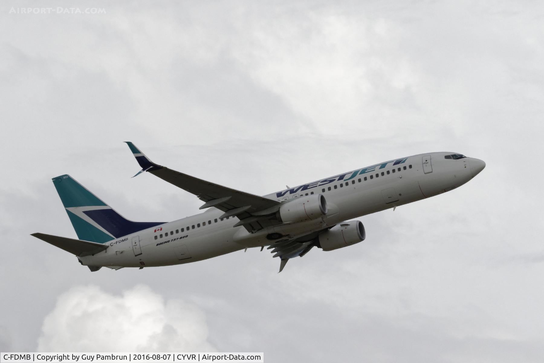 C-FDMB, 2014 Boeing 737-8CT C/N 60127, Departing