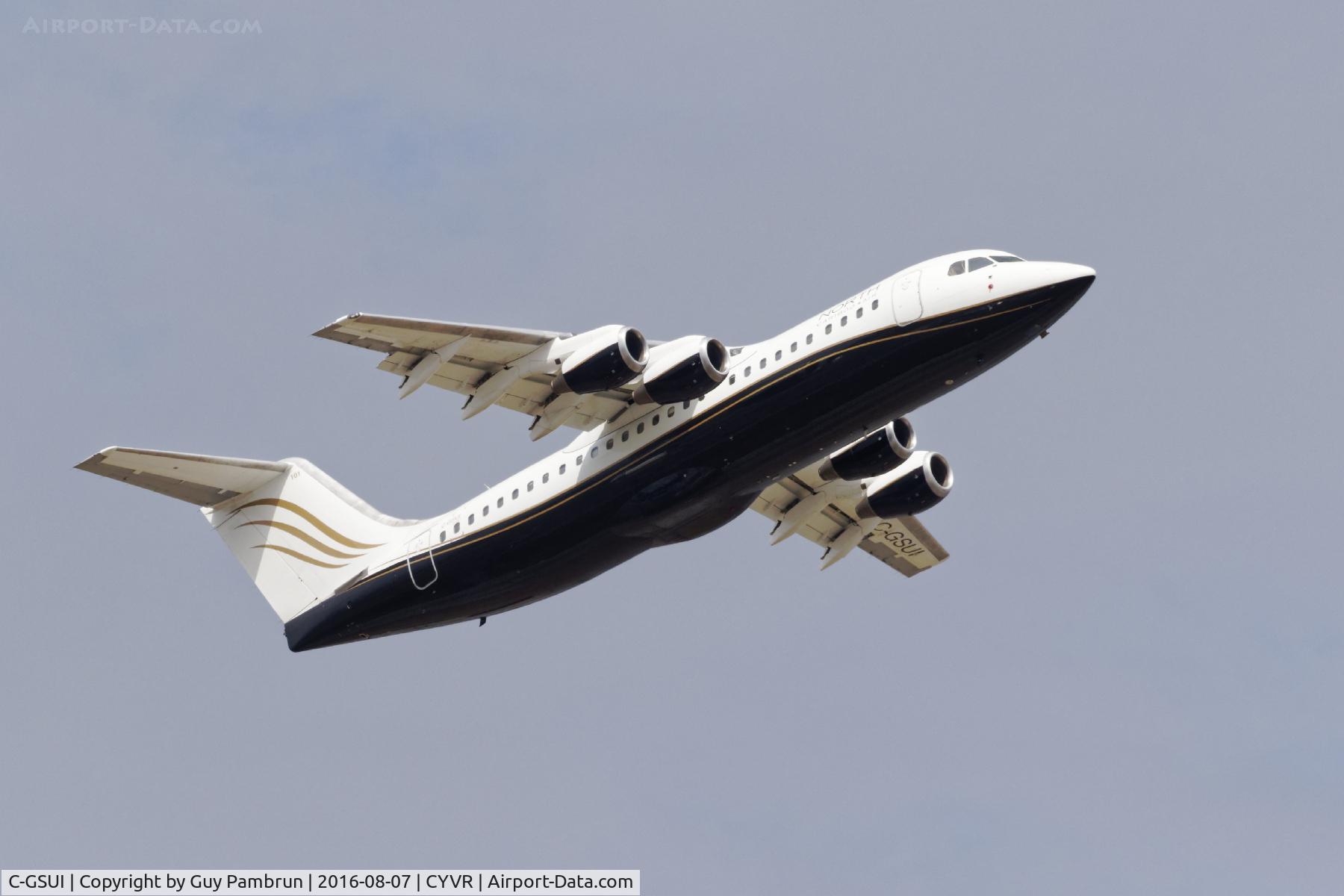 C-GSUI, 2000 British Aerospace Avro 146-RJ100 C/N E3369, Departing