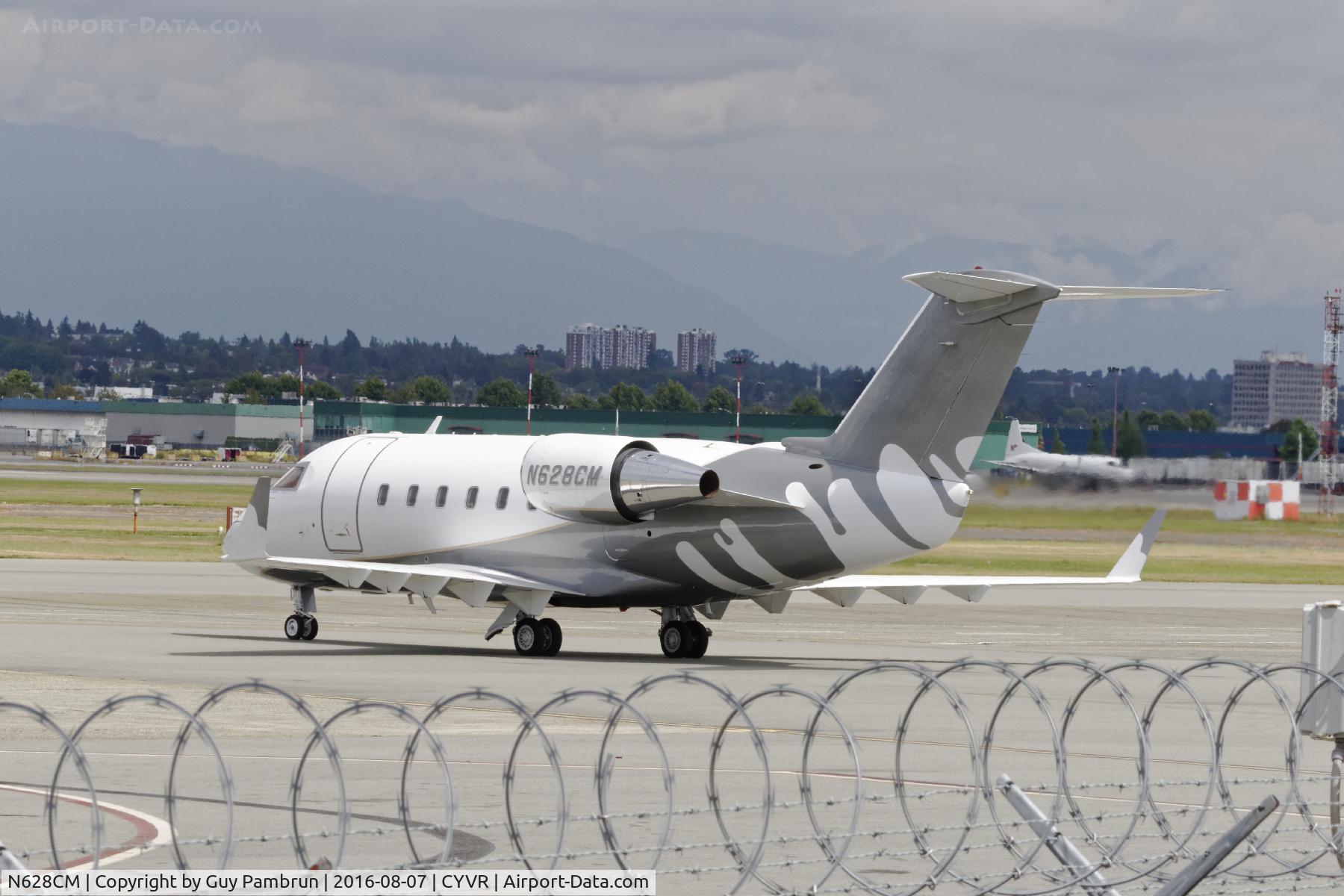N628CM, 1986 Canadair 601 Challenger C/N 3062, Just arrived