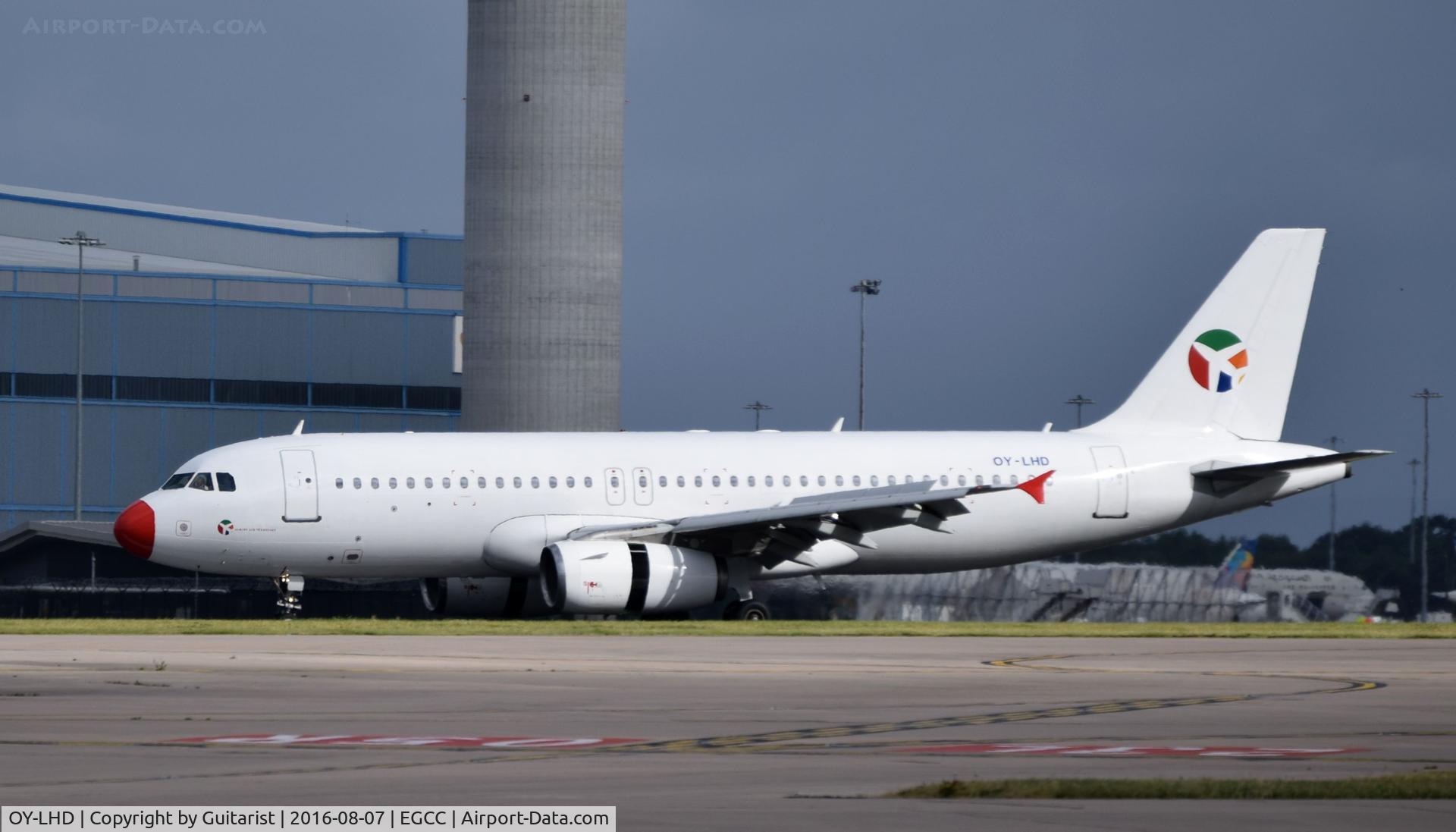 OY-LHD, 1990 Airbus A320-231 C/N 0113, At Manchester