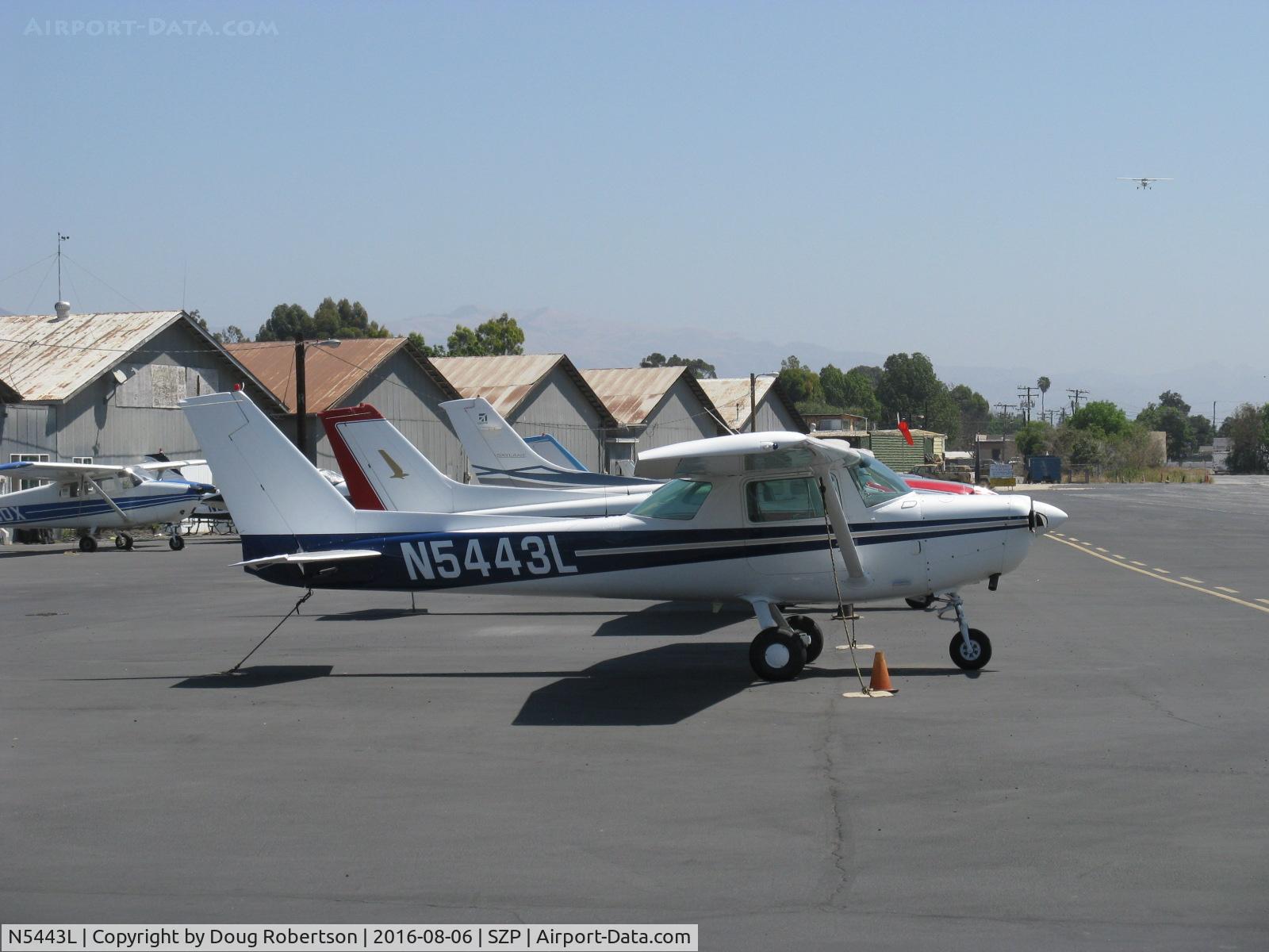 N5443L, 1980 Cessna 152 C/N 15284315, 1980 Cessna 152, Lycoming O-235 115 Hp, on transient ramp