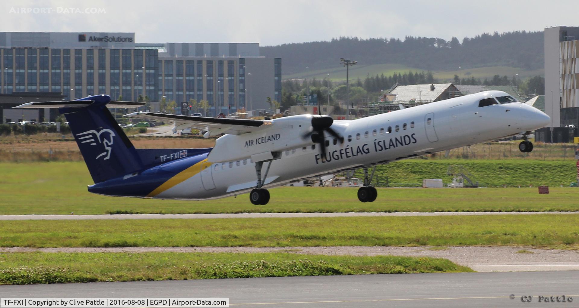 TF-FXI, 2000 De Havilland Canada DHC-8-402Q Dash 8 C/N 4033, Take off at Aberdeen - Air Iceland