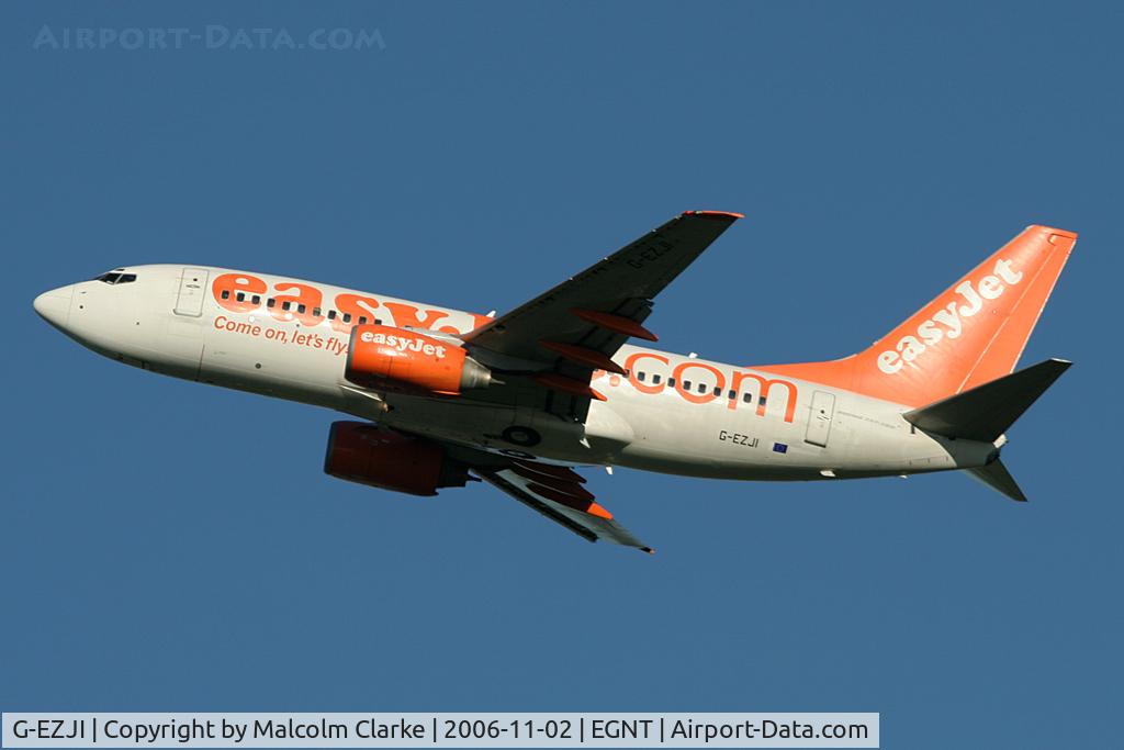 G-EZJI, 2001 Boeing 737-73V C/N 30241, Boeing 737-73V on approach to 25 at Newcastle Airport, November 2nd 2006..