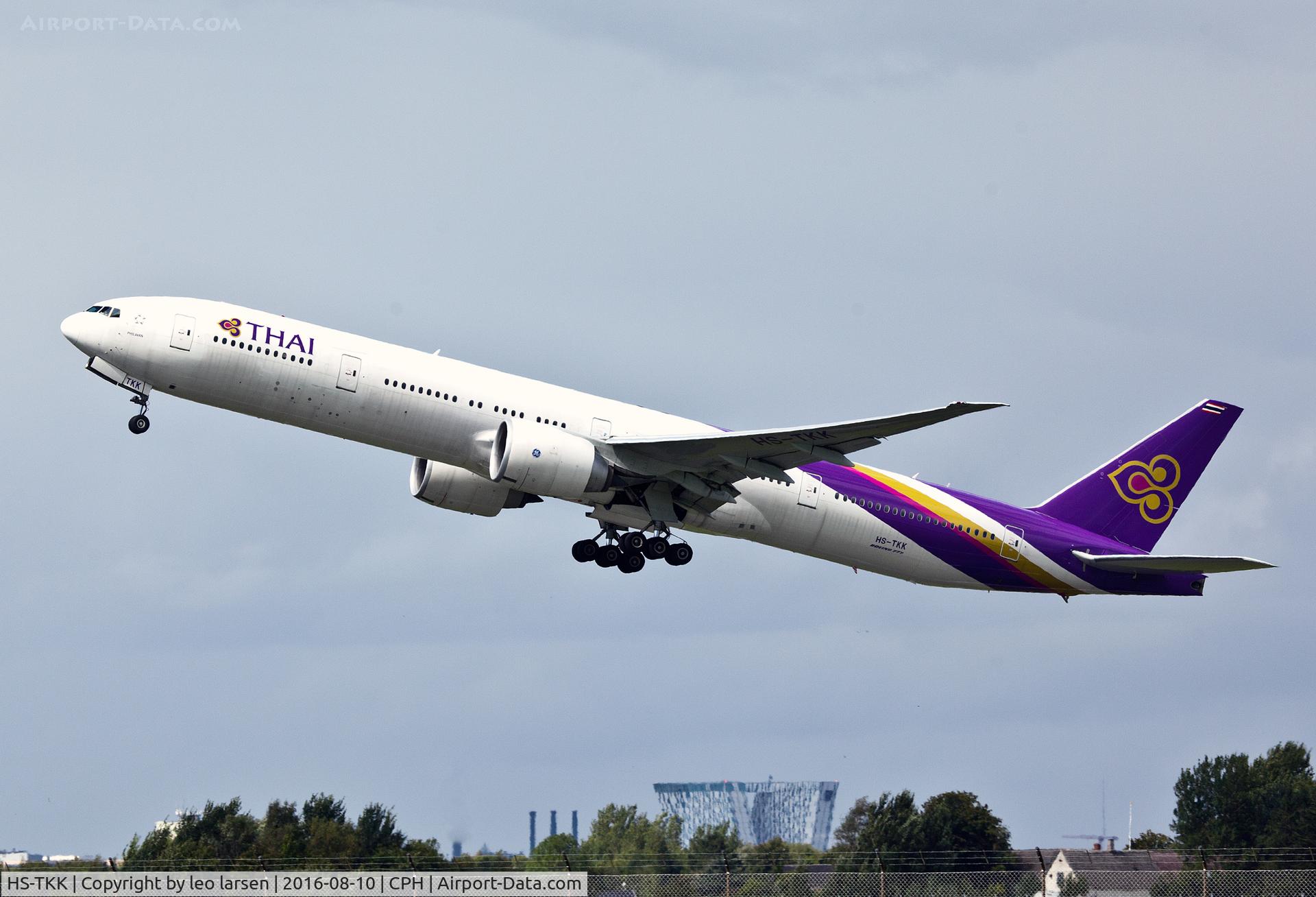 HS-TKK, 2012 Boeing 777-3AL/ER C/N 41520, Copenhagen 10.8.16