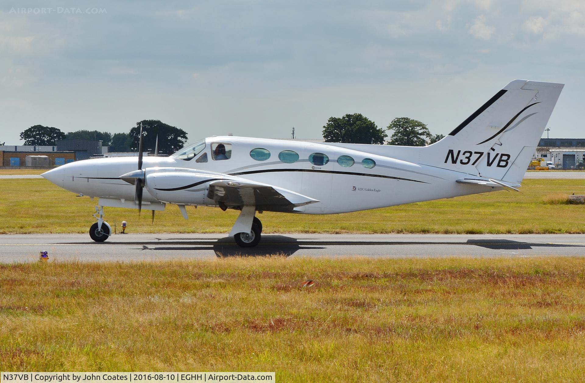 N37VB, 1977 Cessna 421C Golden Eagle C/N 421C-0418, Resident waiting to depart