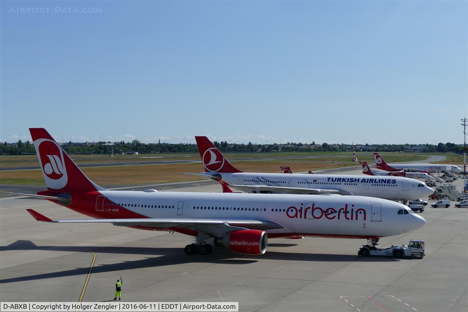 D-ABXB, 2000 Airbus A330-223 C/N 322, TXL waving good bye tour no.4 since 2011