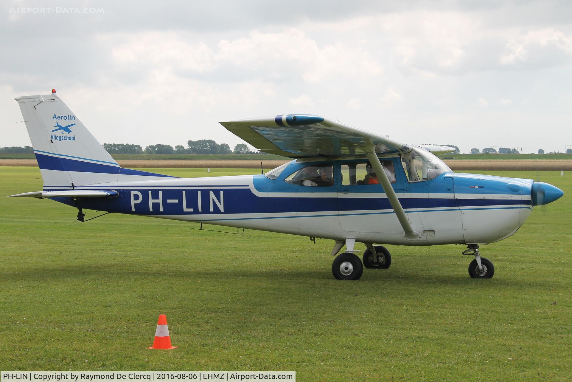 PH-LIN, Cessna 172H C/N 17256239, Aerolin flying school at Midden-Zeeland.