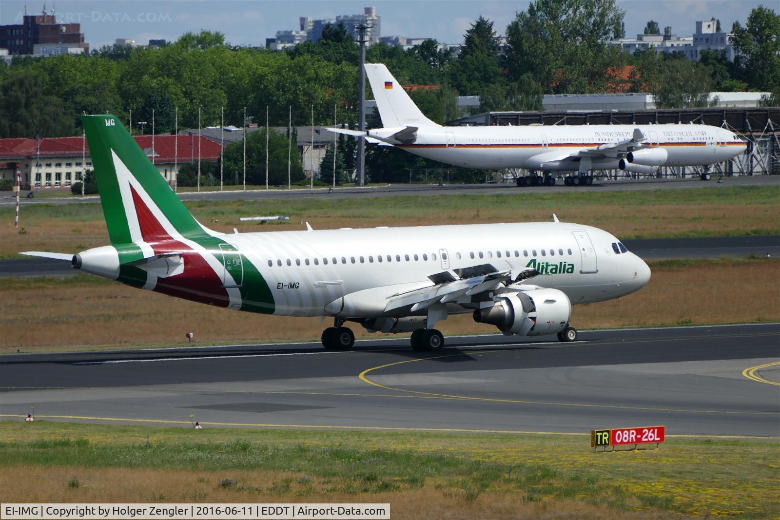 EI-IMG, 2003 Airbus A319-112 C/N 2086, TXL waving good bye tour no.4 since 2011