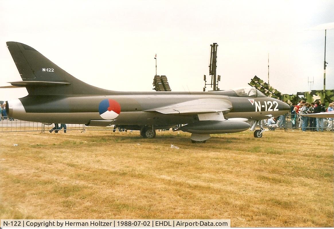 N-122, Hawker Hunter F.4 C/N 8622, During open day at airbase Deelen July 2nd 1988
