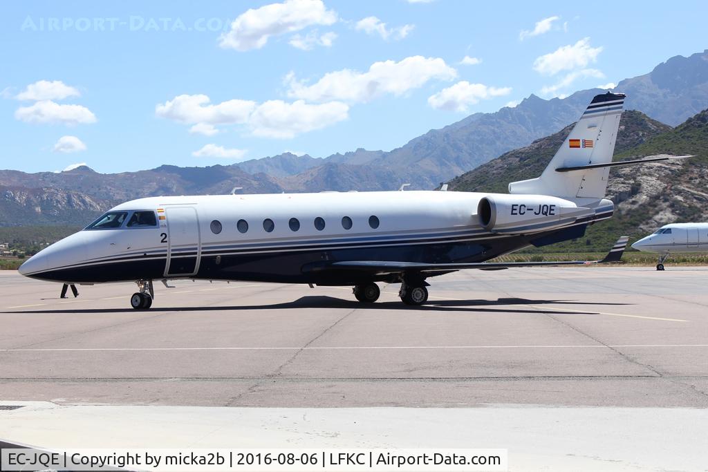 EC-JQE, 2005 Israel Aircraft Industries Gulfstream 200 C/N 125, Taxiing