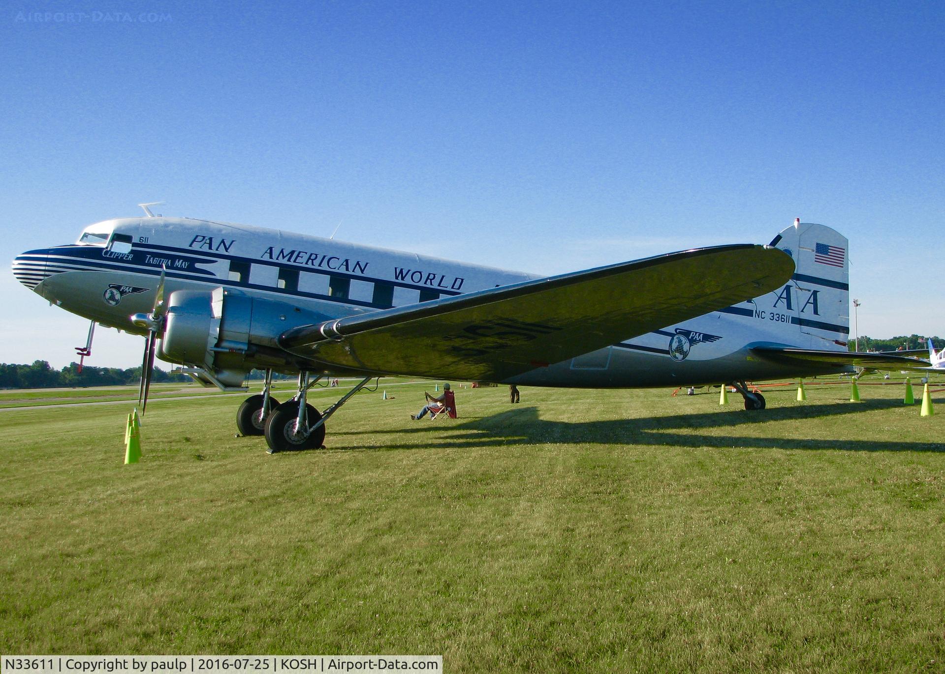 N33611, 1945 Douglas DC-3C (C-47B-50-DK) C/N 34378, AirVenture 2016.