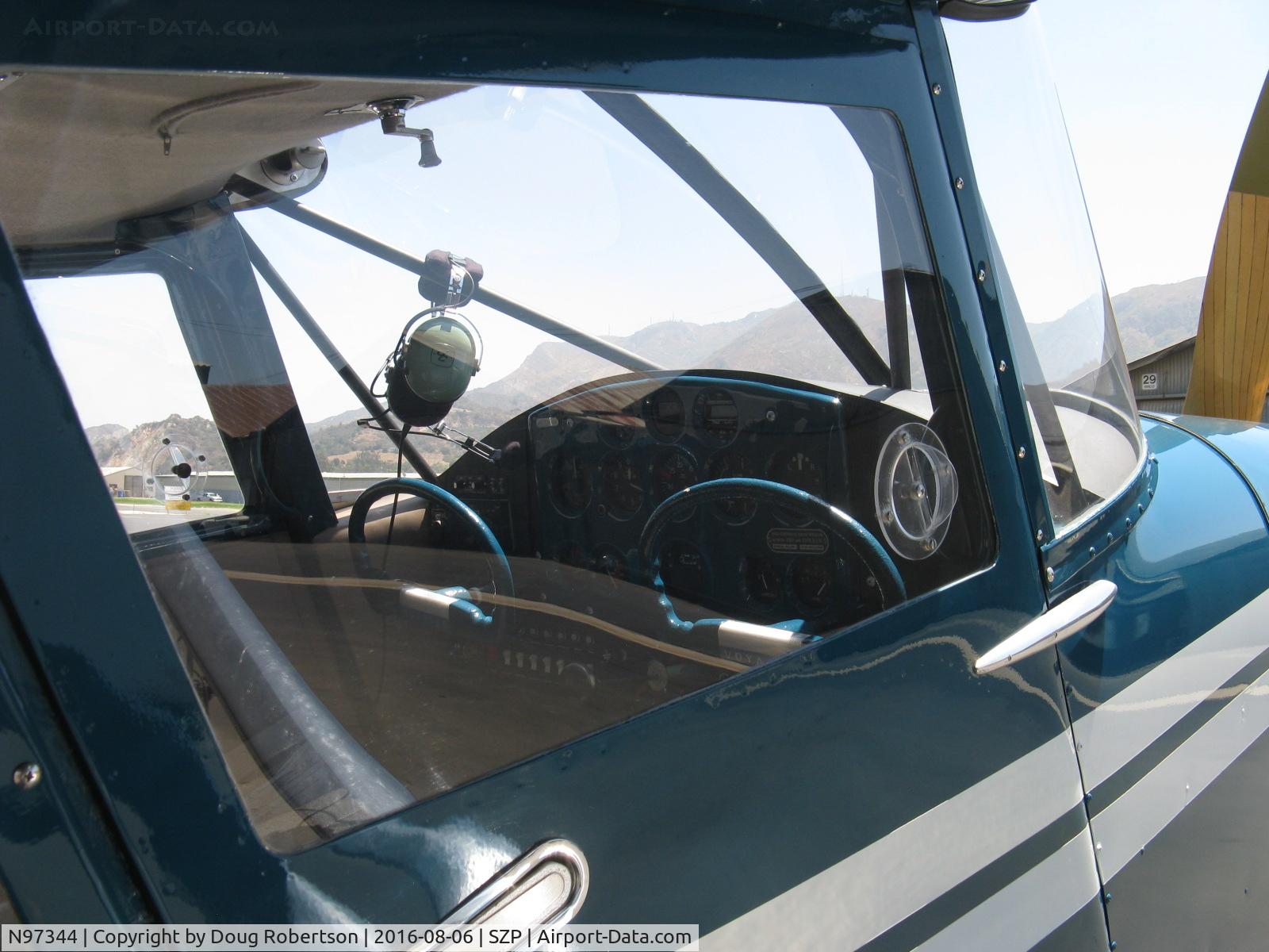 N97344, 1946 Universal Stinson 108 Voyager C/N 108-344, 1946 Universal Stinson 108 VOYAGER, Franklin 6A4165 165 Hp, panel