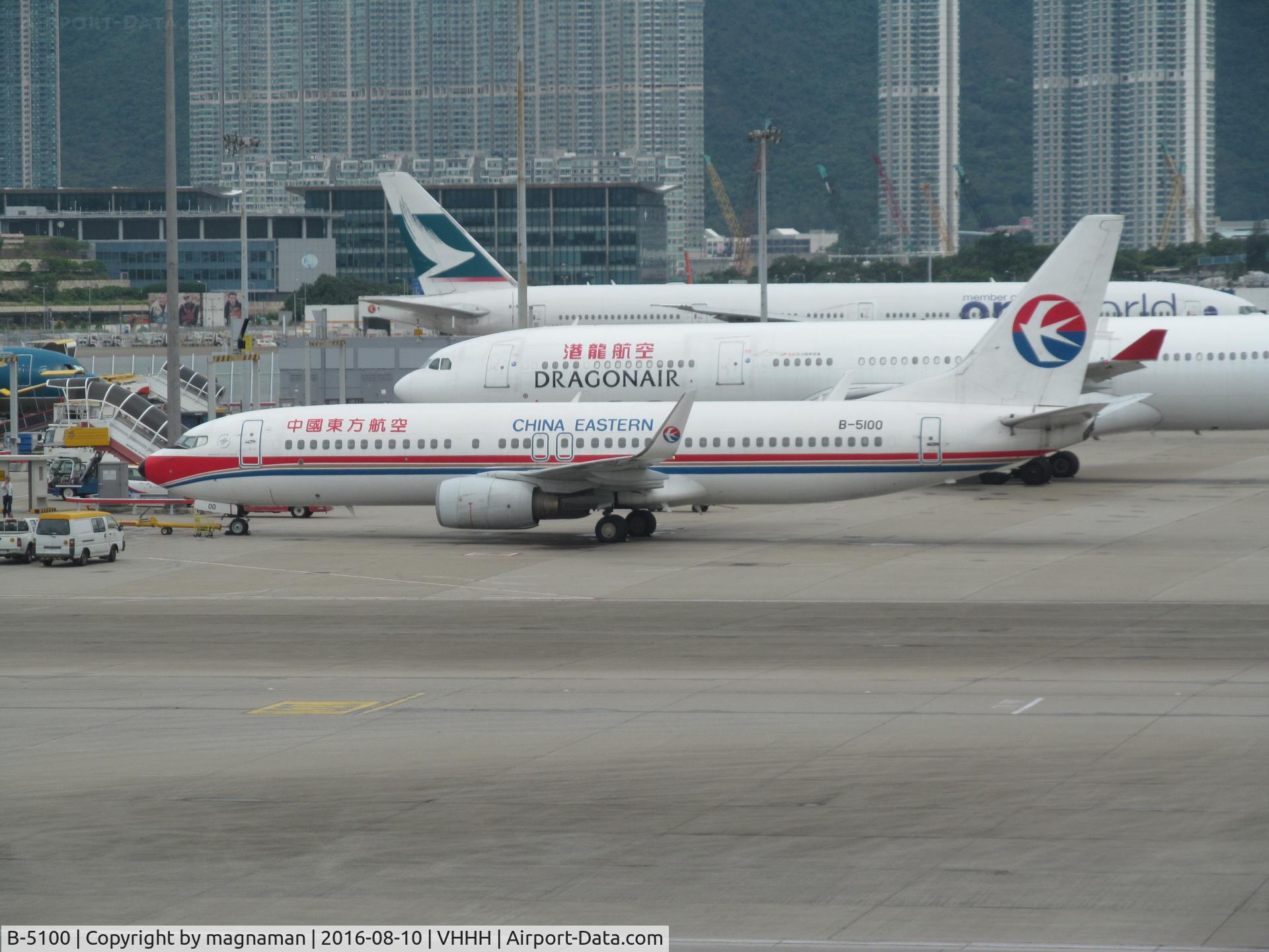 B-5100, 2005 Boeing 737-89P C/N 30681, on apron at HKG