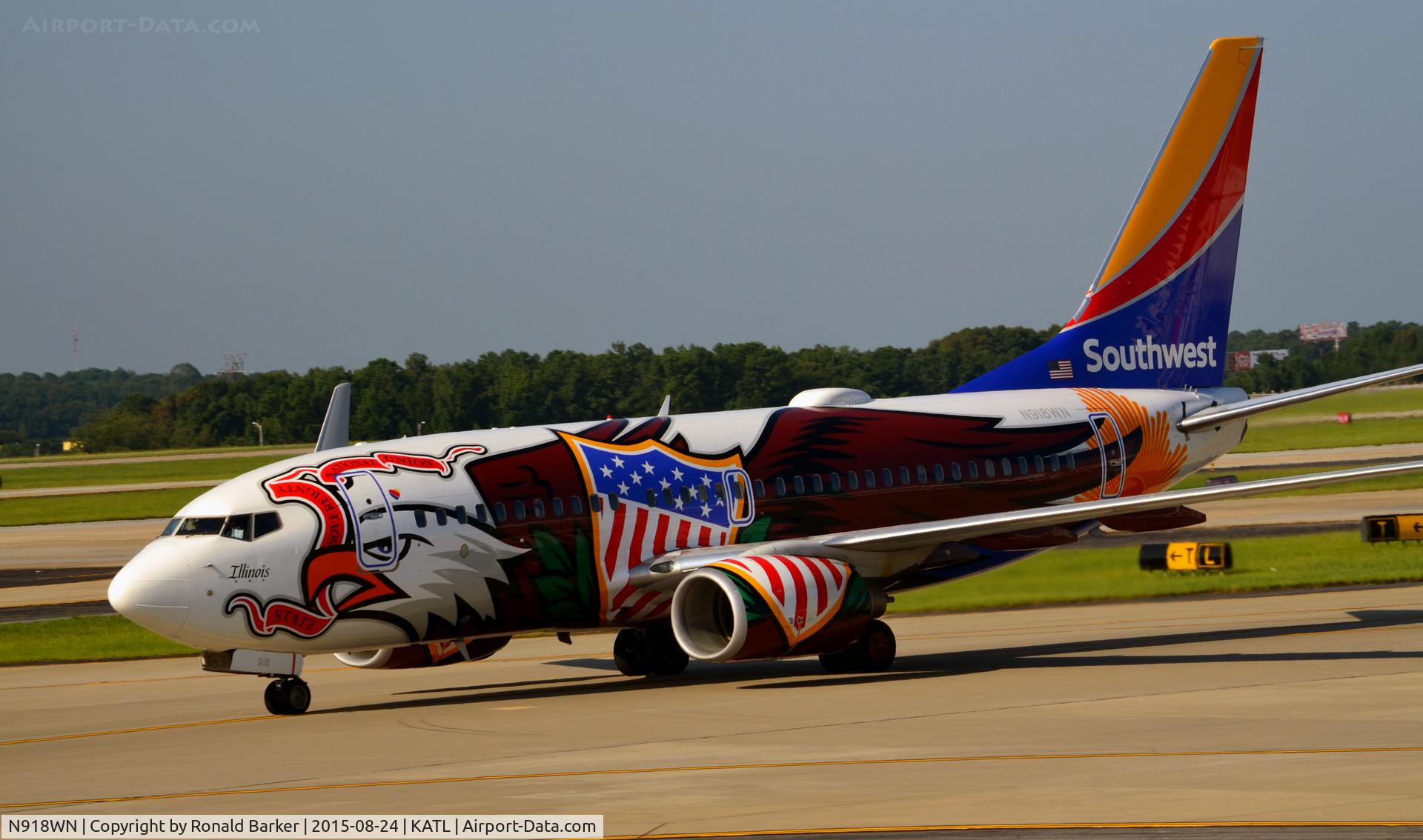 N918WN, 2008 Boeing 737-7H4 C/N 29843, Taxi to parking Atlanta
