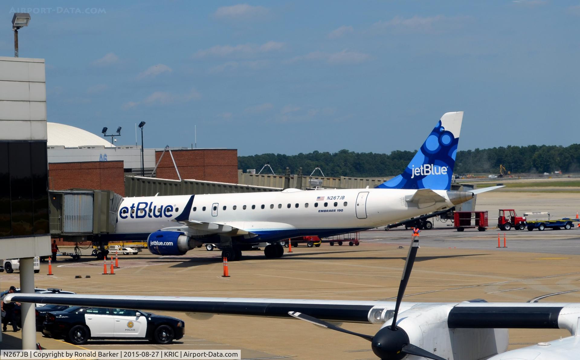 N267JB, 2007 Embraer 190AR (ERJ-190-100IGW) C/N 19000065, At the gate Richmond