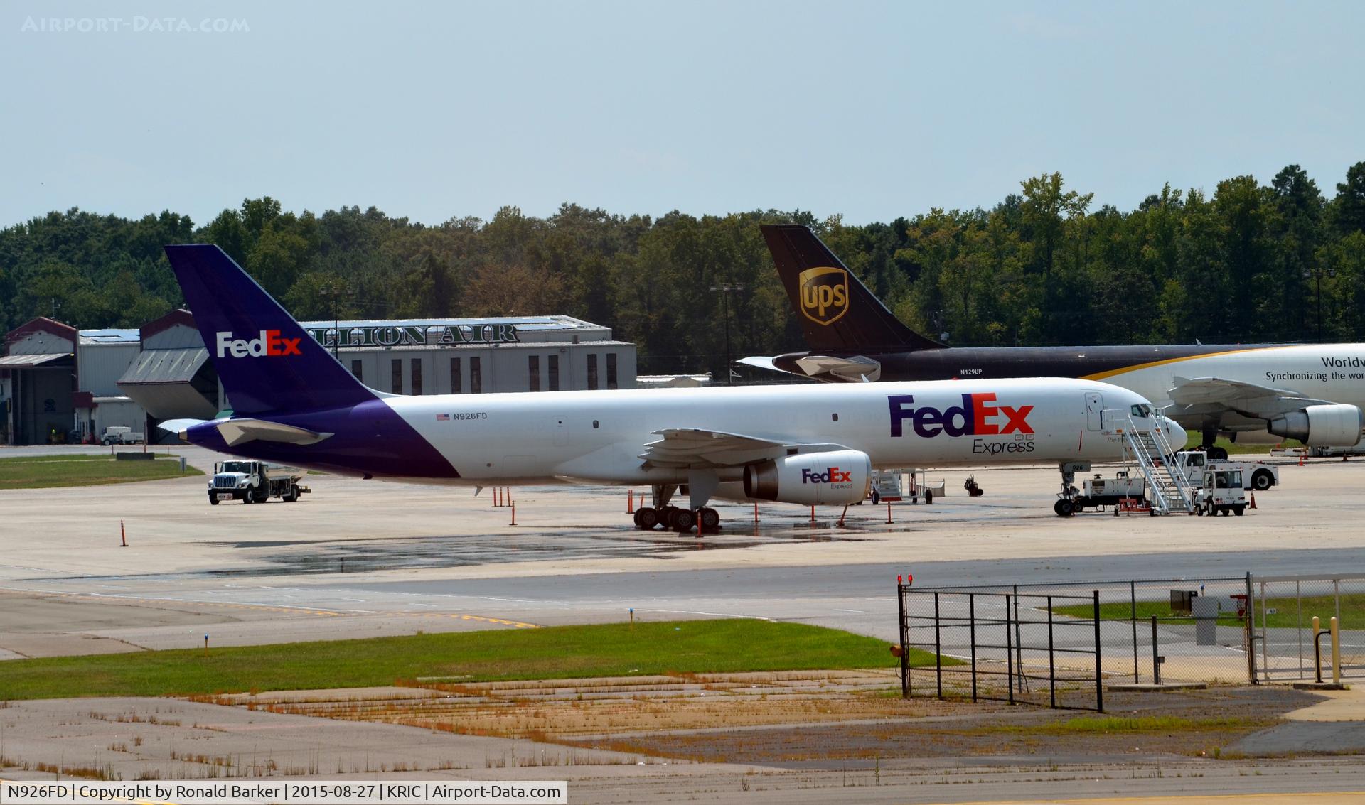 N926FD, 1985 Boeing 757-2S7 C/N 23323, Richmond
