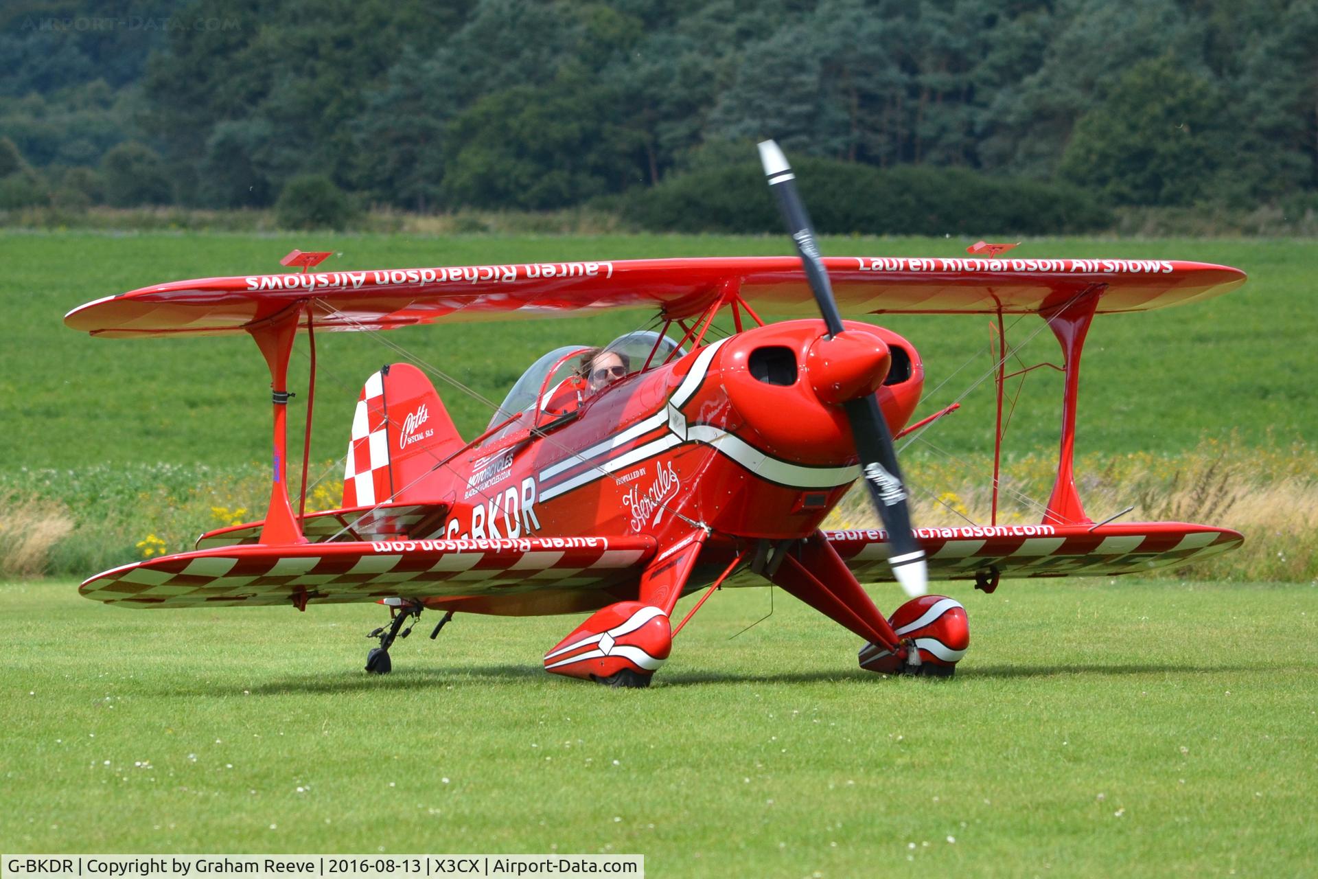 G-BKDR, 1982 Pitts S-1S Special C/N PFA 009-10654, Just landed at Northrepps.