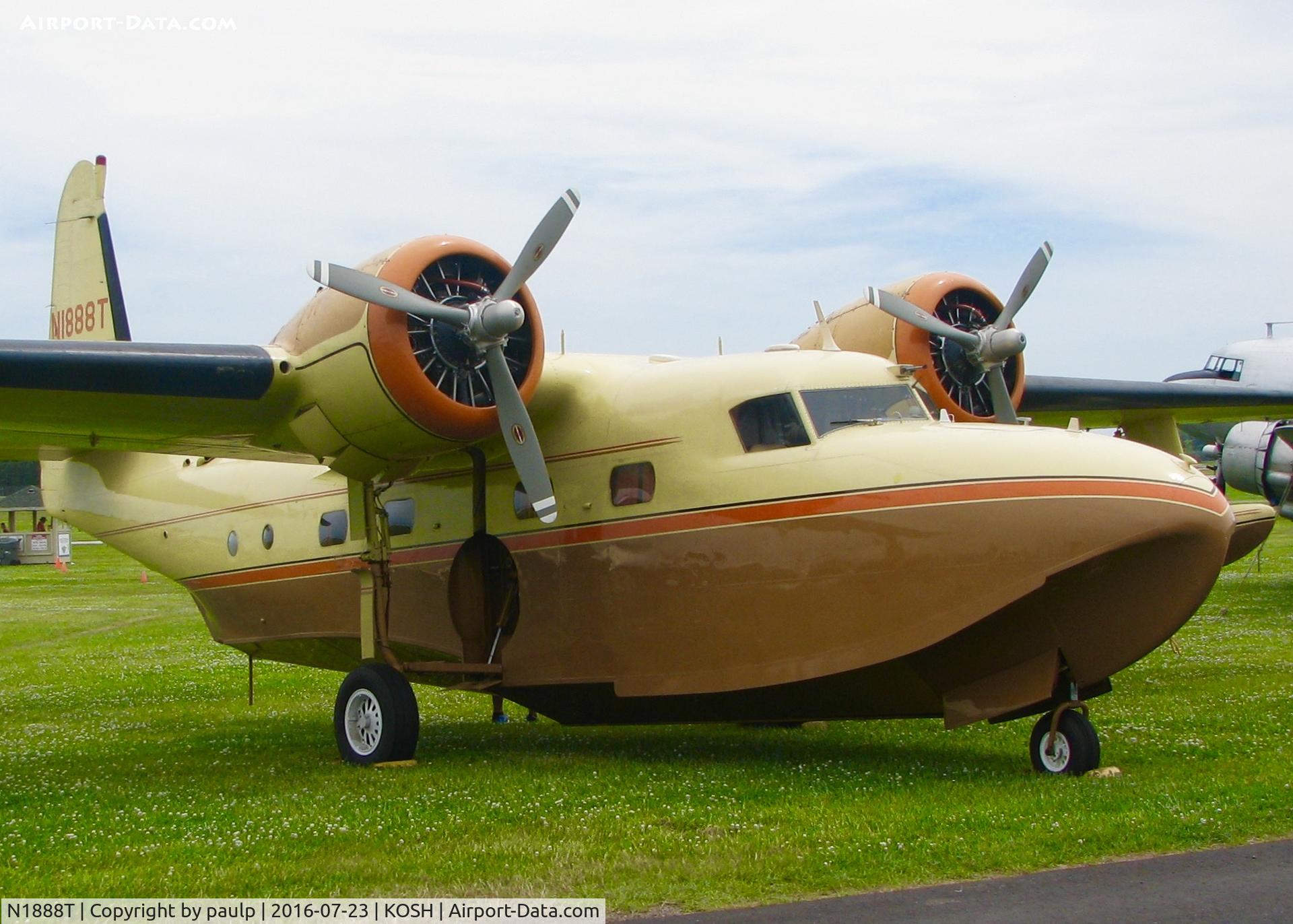 N1888T, 1947 Grumman G-73 Mallard C/N J-31, AirVenture 2016.