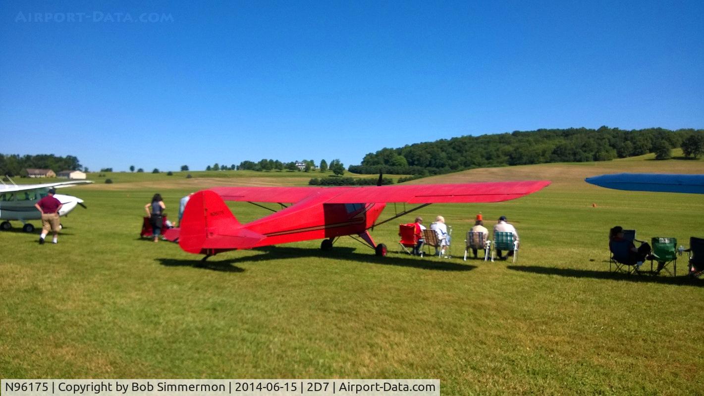 N96175, 1946 Taylorcraft BC12-D C/N 8475, Father's Day fly-in at Beach City, Ohio