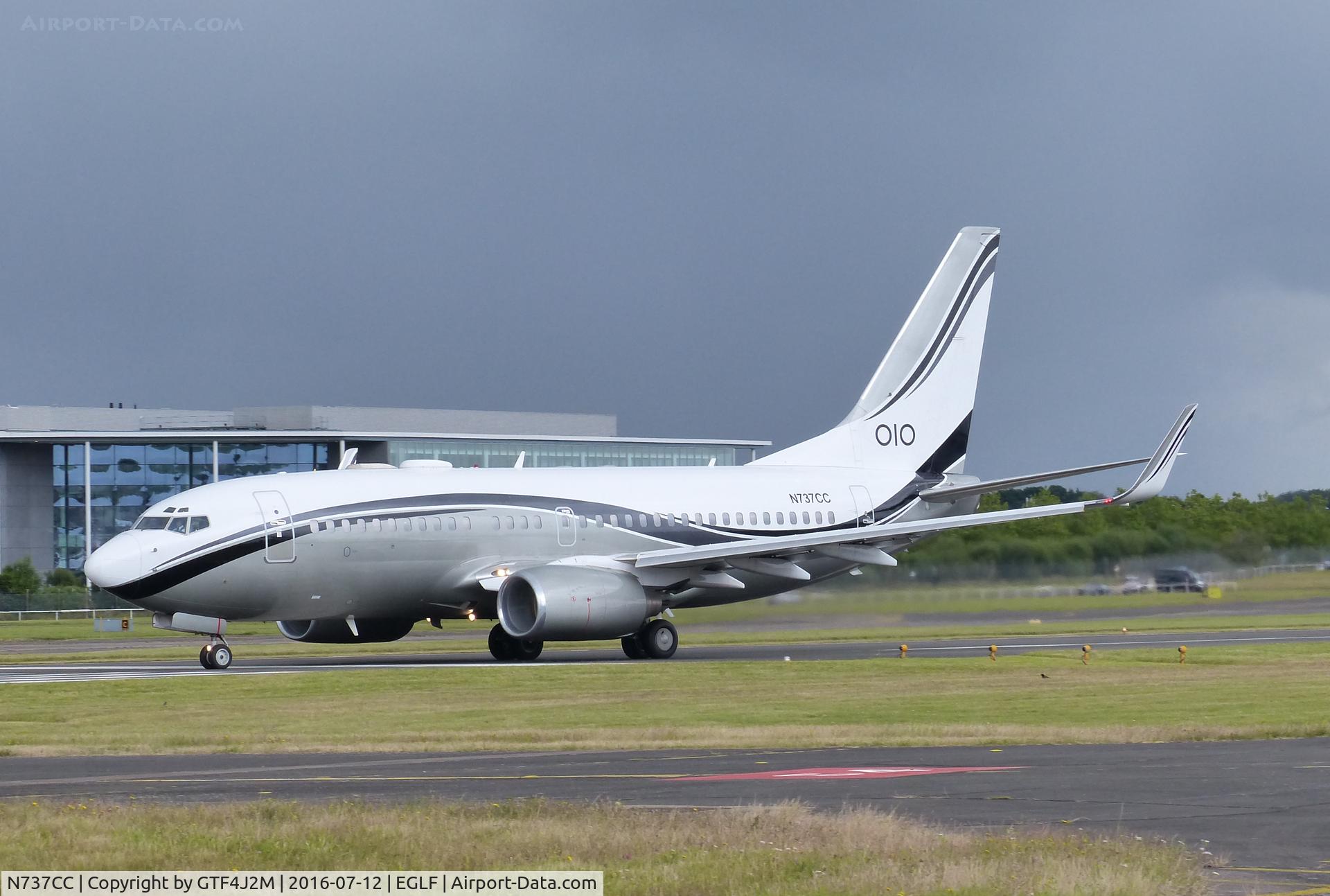N737CC, 1999 Boeing 737-74Q/BBJ C/N 29135, N737CC at Farnborough 12.7.16