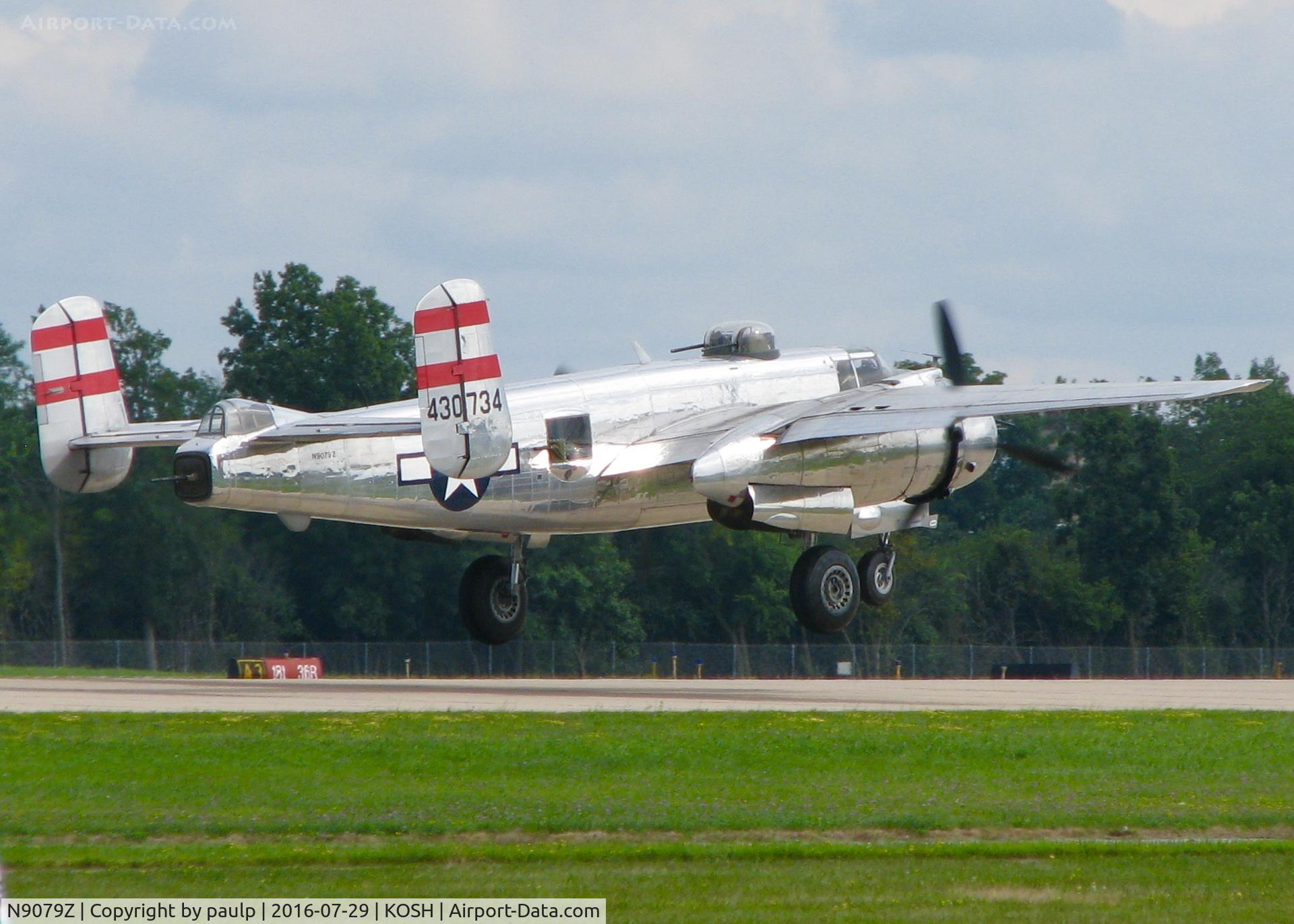 N9079Z, 1944 North American TB-25N Mitchell C/N 108-34009, AirVenture 2016
