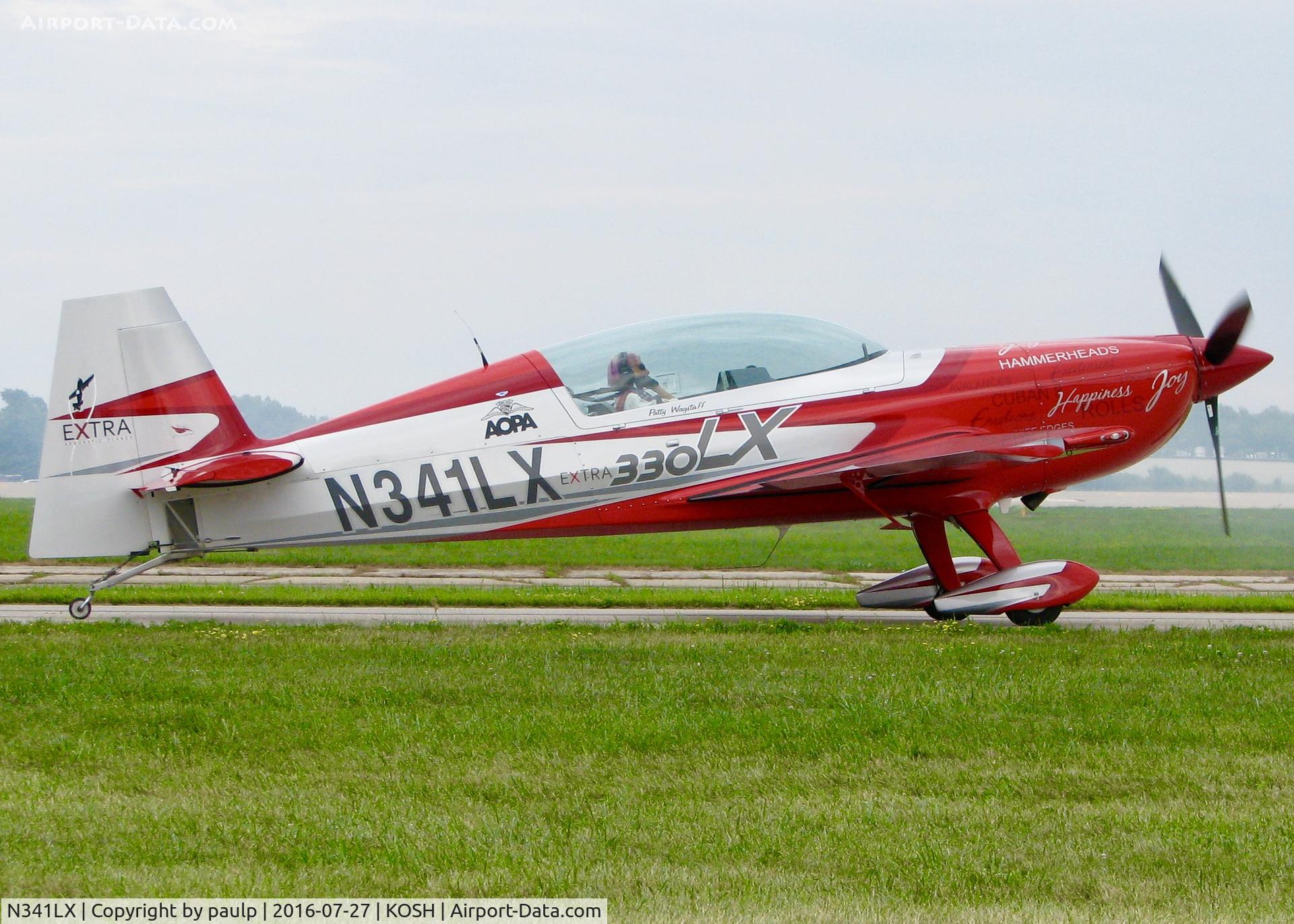 N341LX, 2015 Extra EA-300LC C/N LC041, AirVenture 2016.