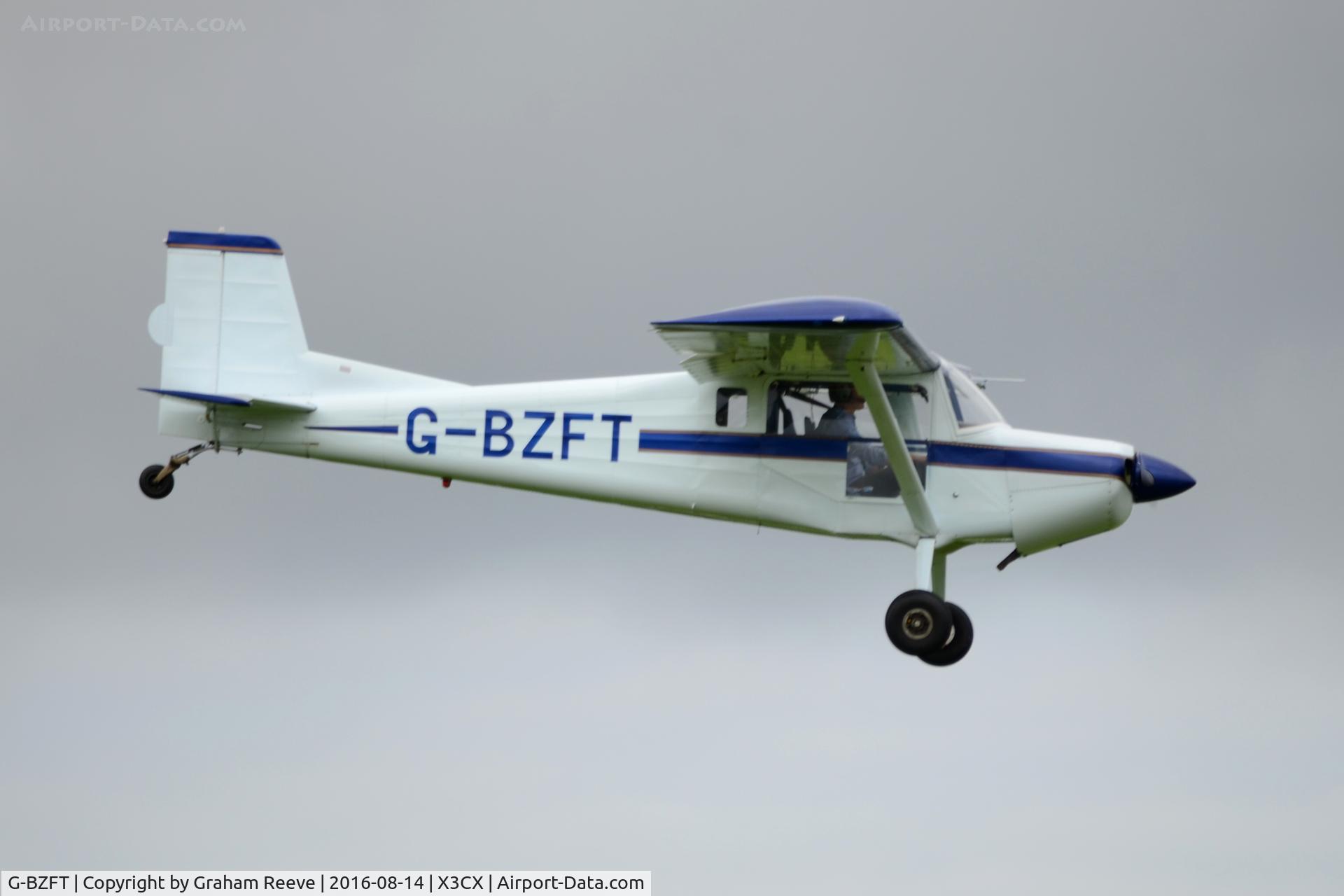 G-BZFT, 2001 Murphy Rebel C/N PFA 232-13224, Landing at Northrepps.