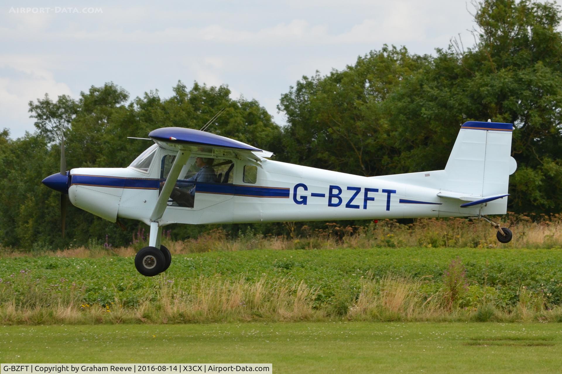 G-BZFT, 2001 Murphy Rebel C/N PFA 232-13224, Landing at Northrepps.