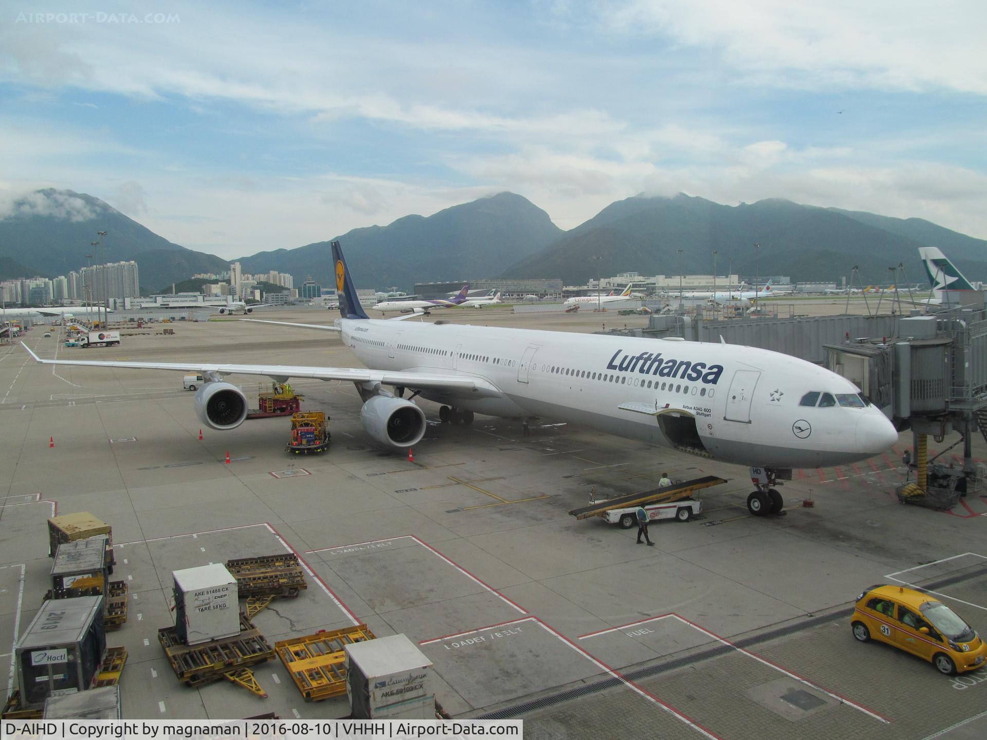D-AIHD, 2003 Airbus A340-642 C/N 537, parking up
