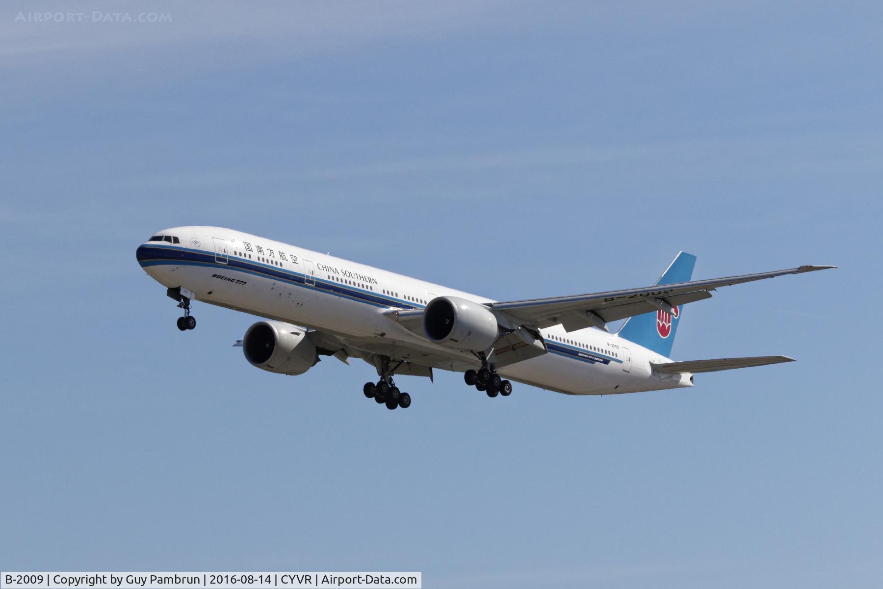 B-2009, 2014 Boeing 777-31B/ER C/N 43223, Landing