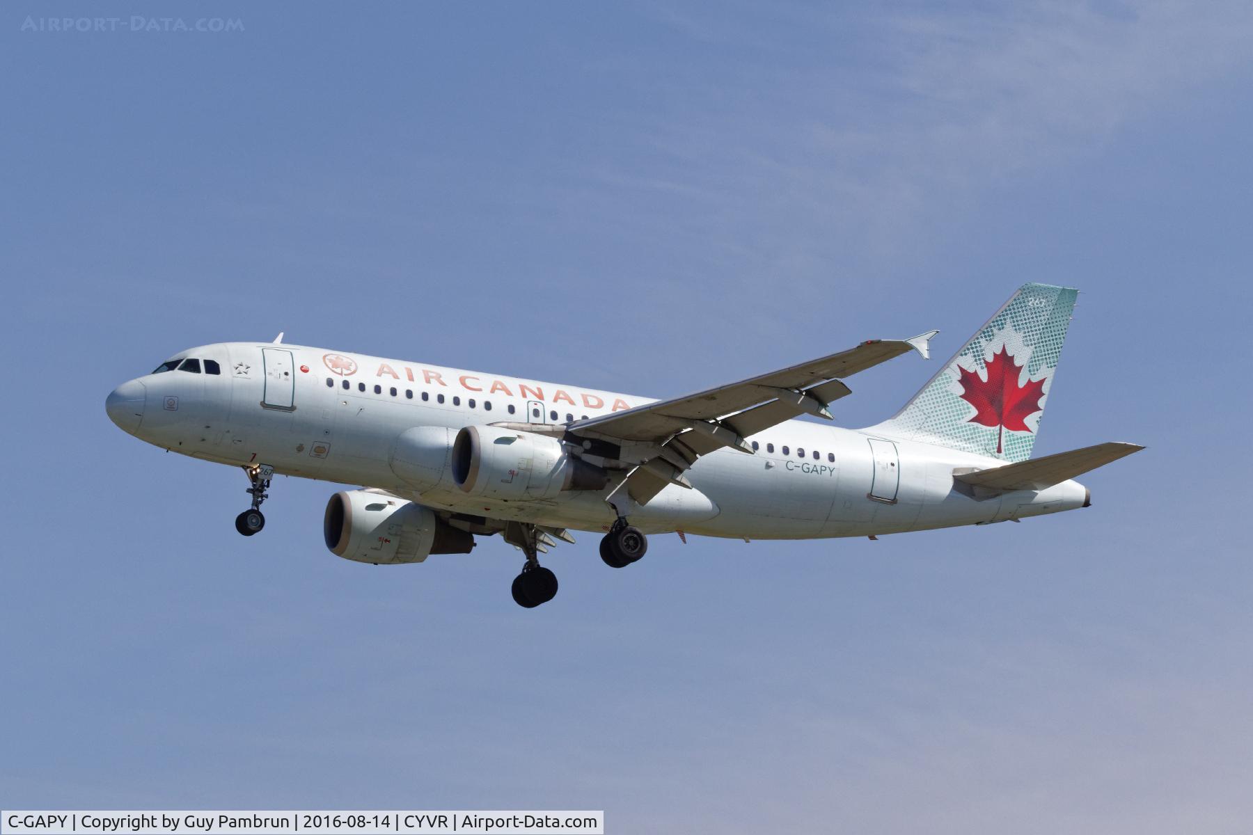 C-GAPY, 1997 Airbus A319-114 C/N 728, Landing