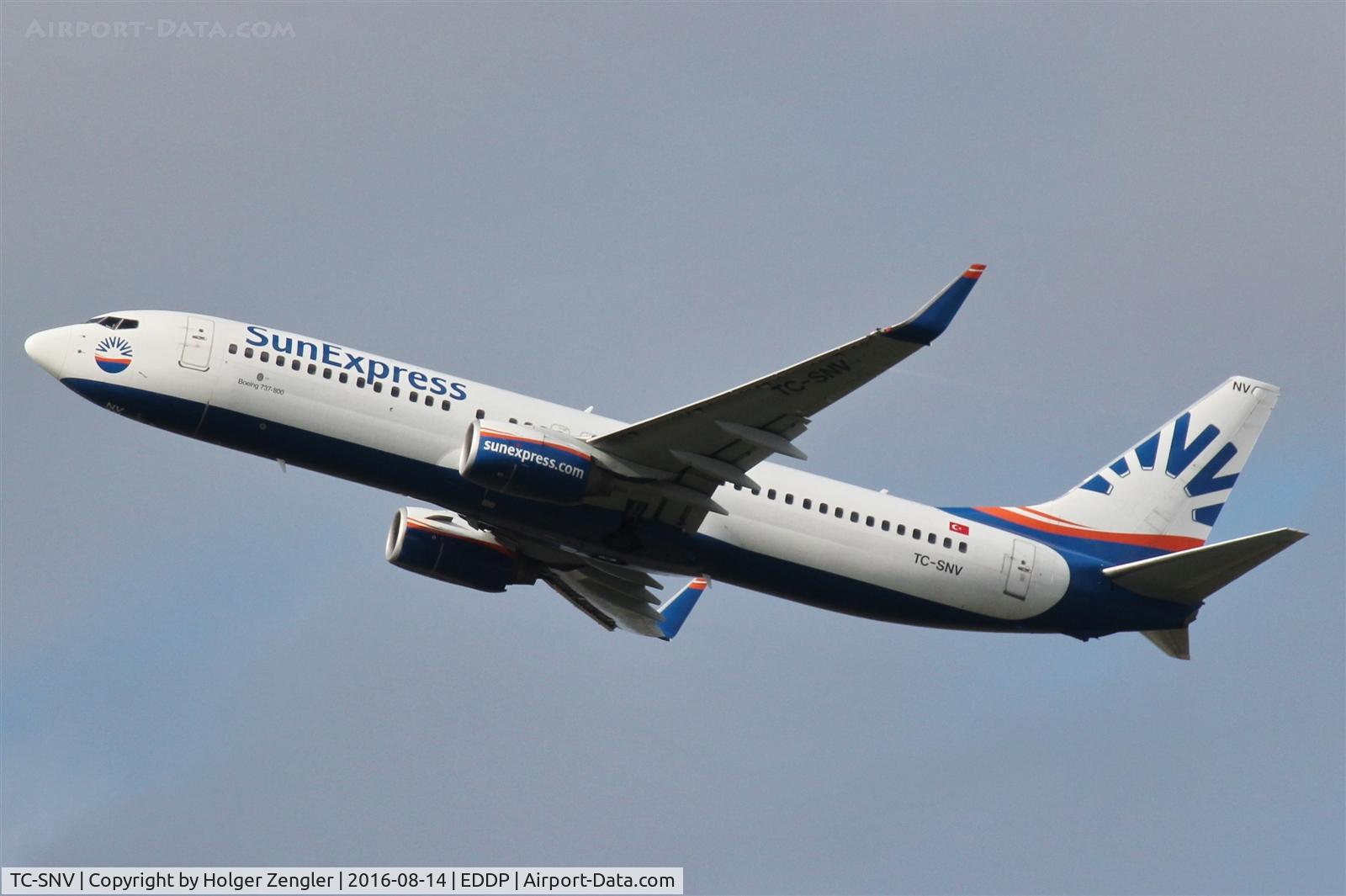 TC-SNV, 1998 Boeing 737-86J C/N 28072, Up and away to turkish beaches...