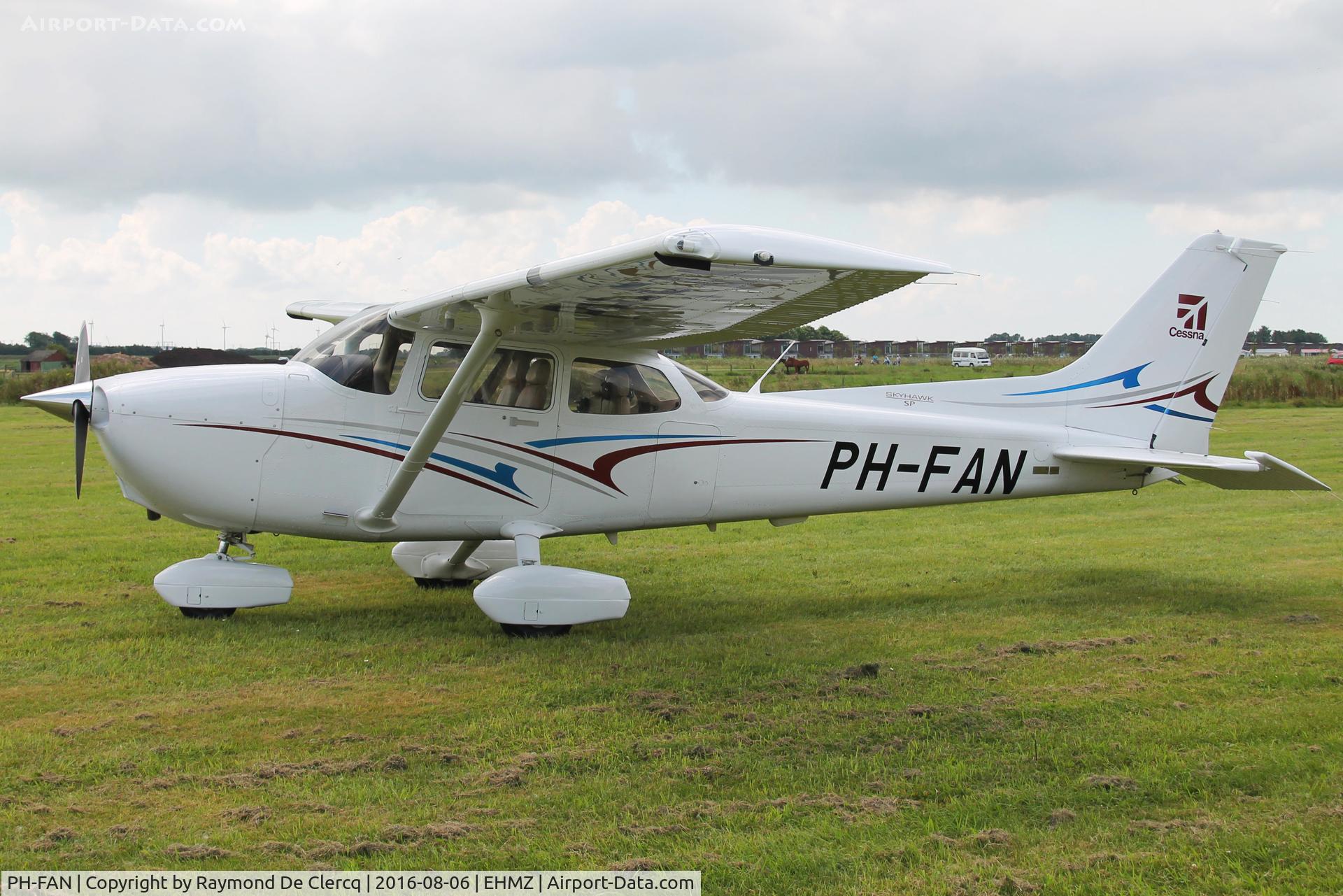 PH-FAN, 2012 Cessna 172S C/N 172S11185, Midden-Zeeland airport.