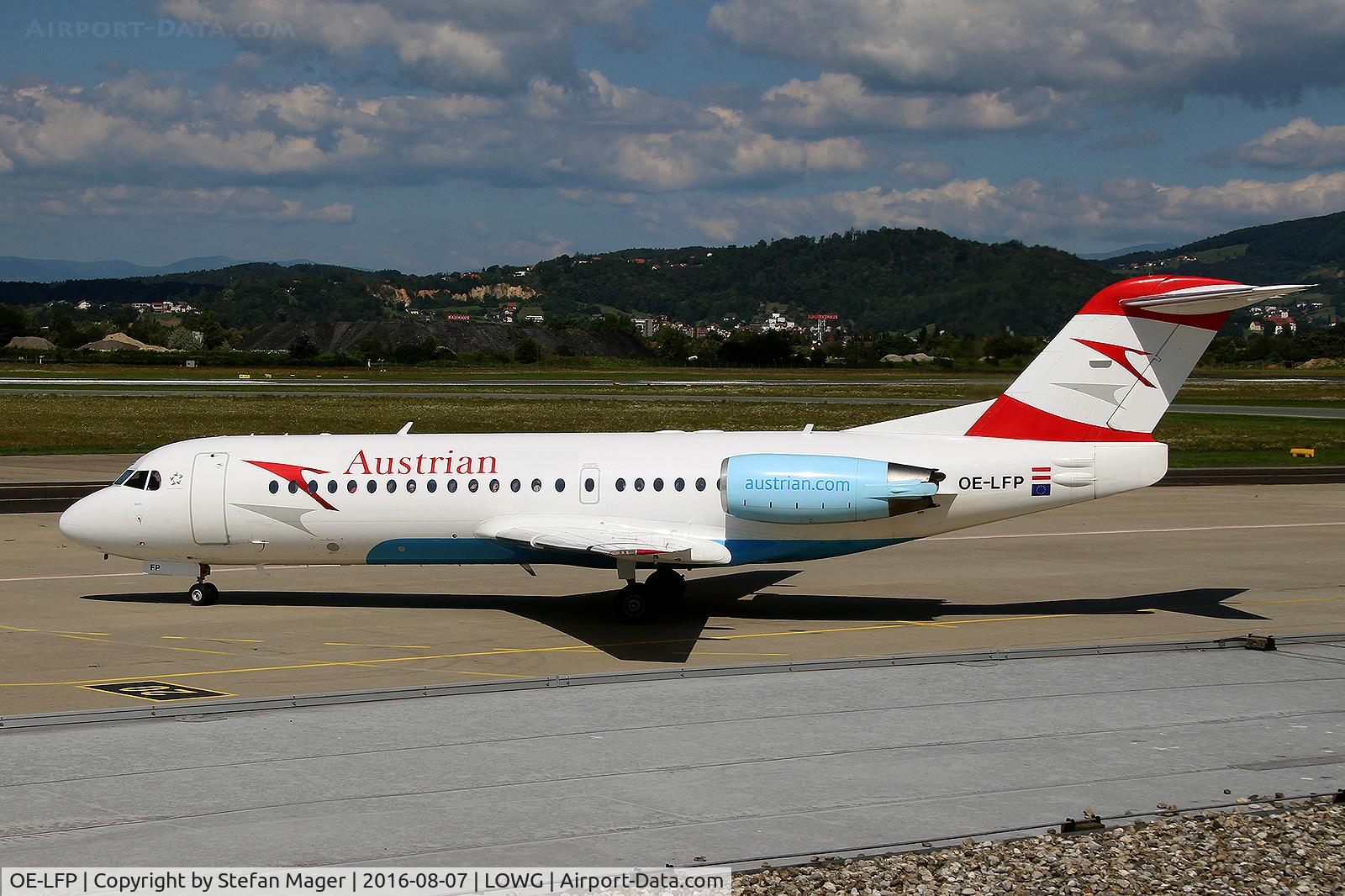 OE-LFP, Fokker 70 (F-28-0070) C/N 11560, Austrian Fokker 70 @GRZ (Taxing out for departure to Rhodos)