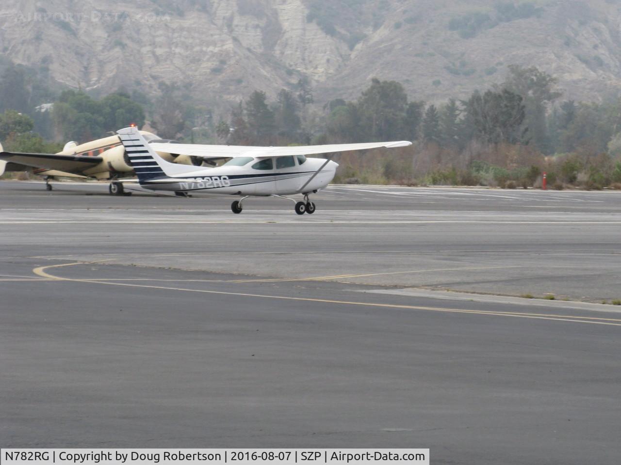 N782RG, 1978 Cessna R182 Skylane RG C/N R18200194, 1978 Cessna R182 SKYLANE RG, Lycoming O-540 235 Hp, takeoff roll Rwy 22
