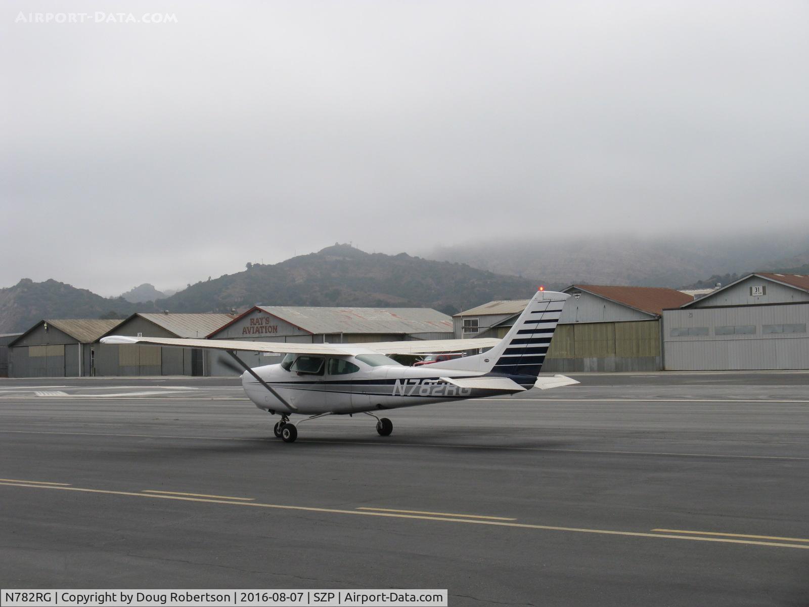 N782RG, 1978 Cessna R182 Skylane RG C/N R18200194, 1978 Cessna R182 SKYLANE RG, retractable gear, Lycoming O-540 235 Hp, taxi to Rwy 22
