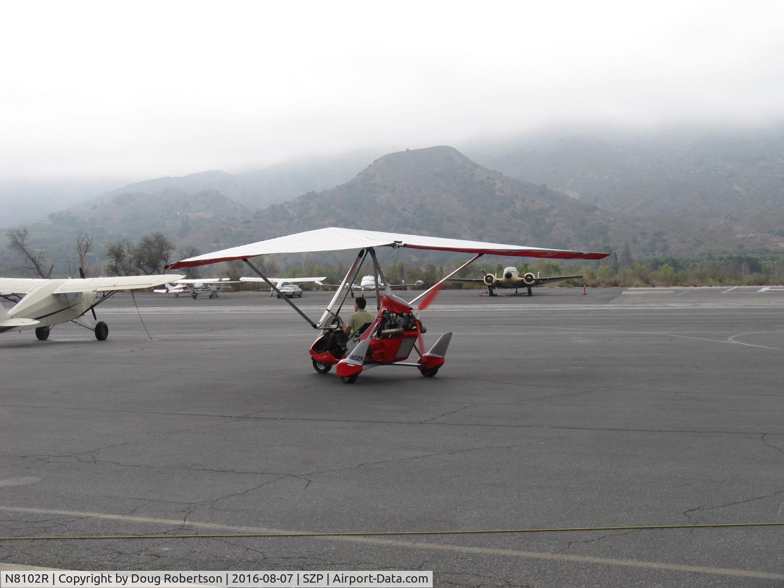N8102R, 2005 Air Creation Tanarg C/N T05052, 2005 Air Creation USA TANARG, Rotax 912 4 stroke pusher, Experimental class weight-shift control, spotting on ramp