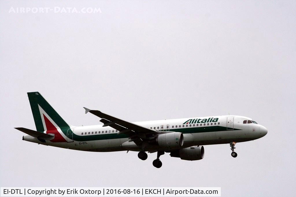 EI-DTL, 2009 Airbus A320-216 C/N 4108, EI-DTL landing rw 04L