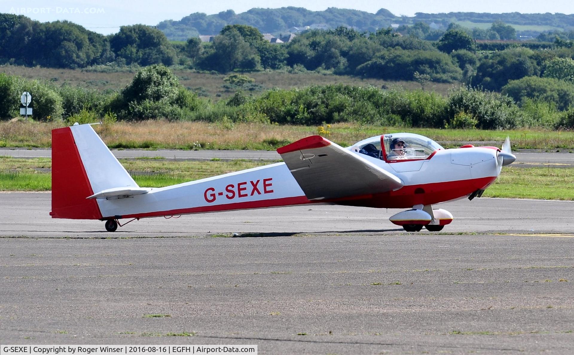 G-SEXE, 1986 Scheibe SF-25C Falke C/N 44396, Visiting Falke.