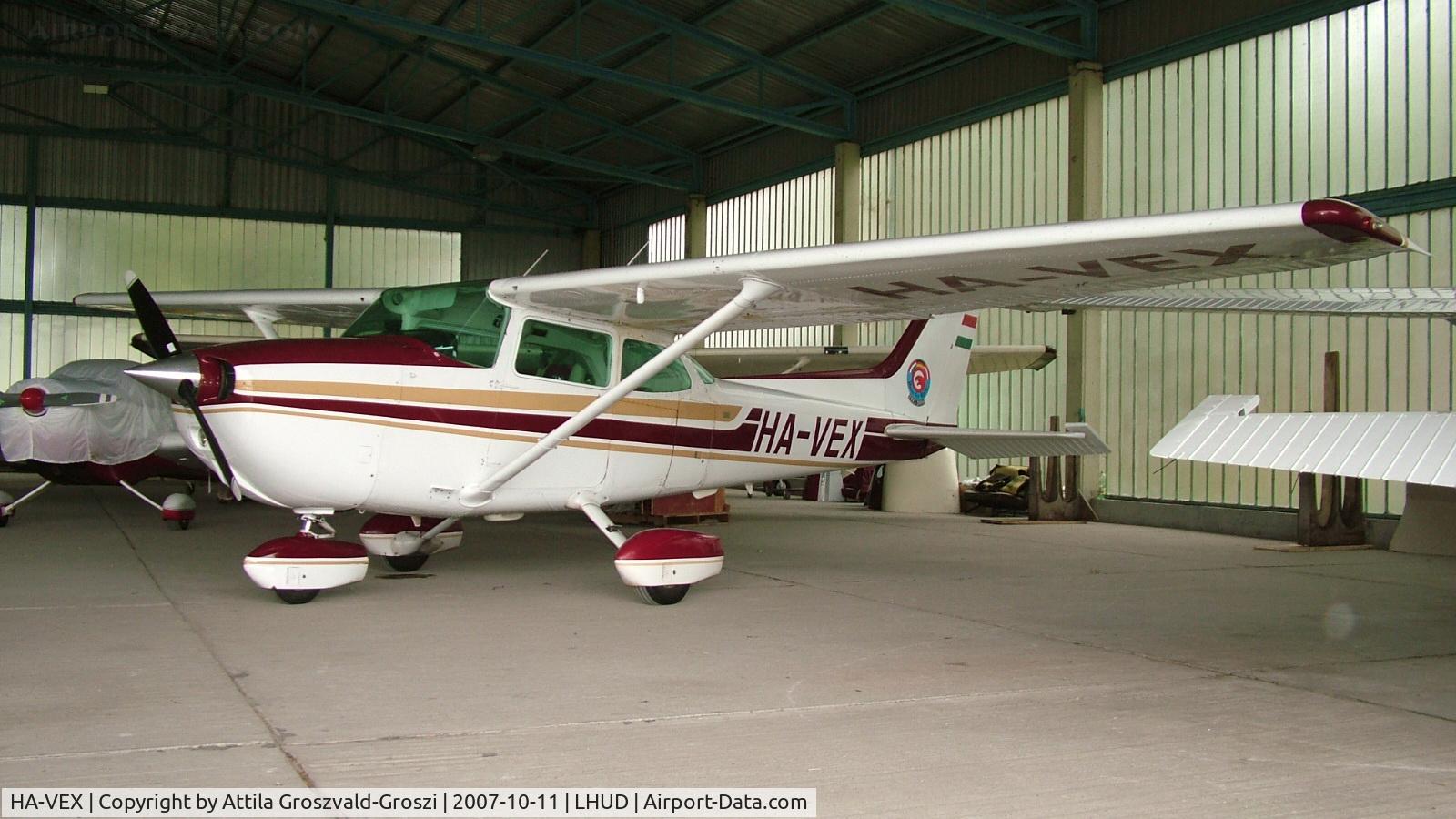 HA-VEX, Cessna 172N C/N 17273261, Szeged Airport, hungary