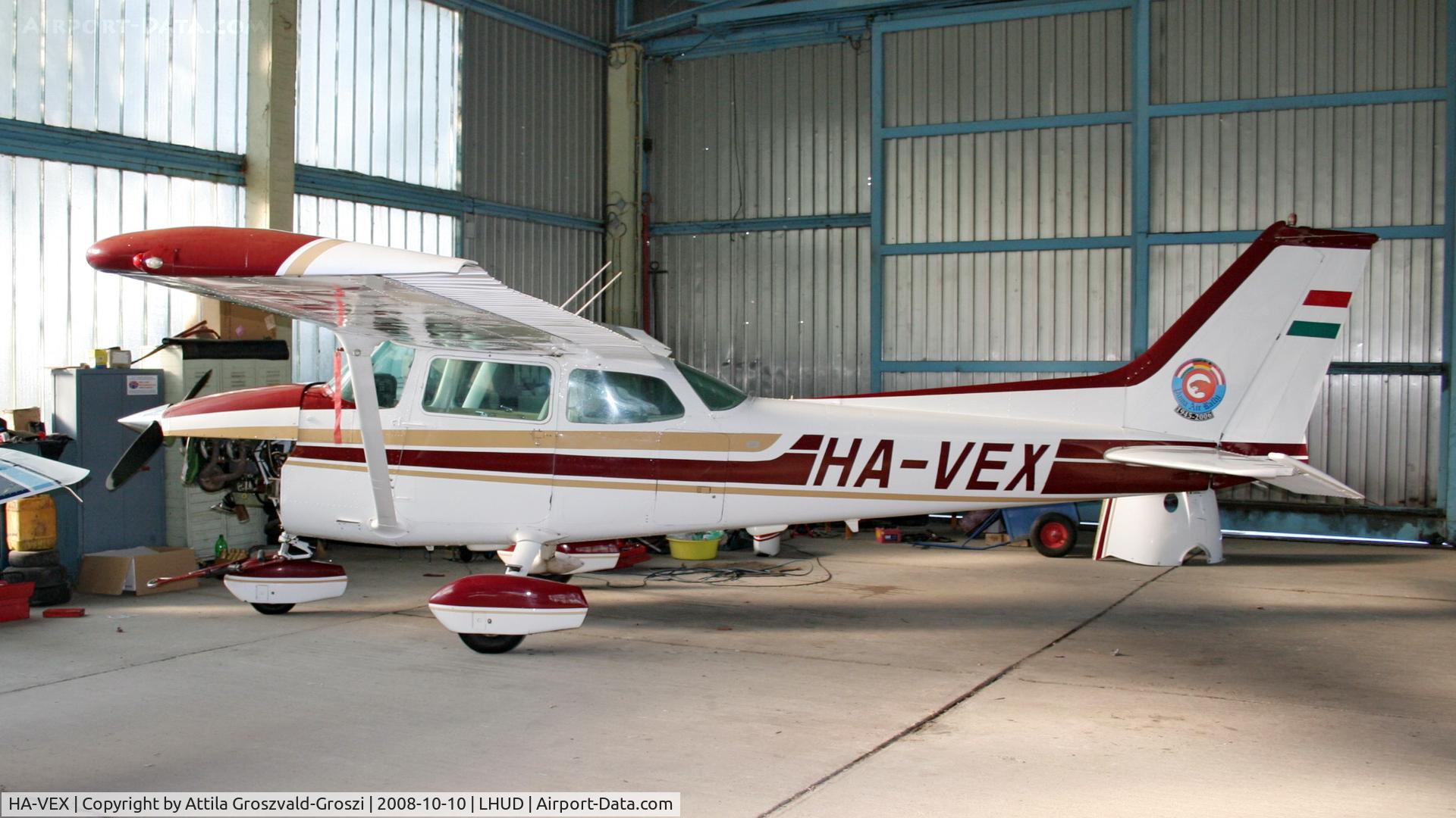 HA-VEX, Cessna 172N C/N 17273261, Szeged Airport, hungary