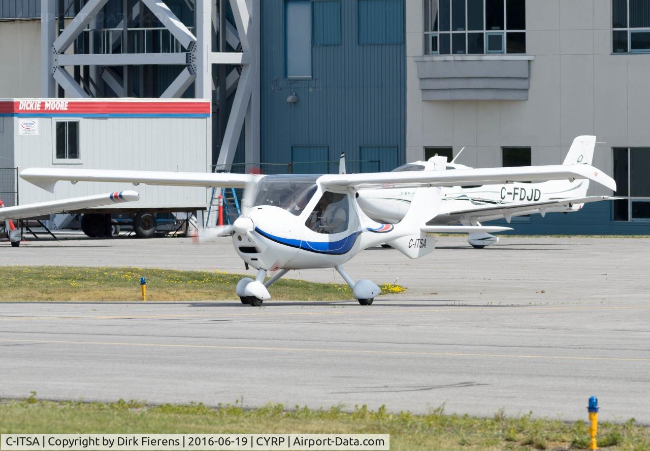 C-ITSA, 2005 Flight Design CTSW C/N 05-06-07, Taxing towards runway after the EAA fly in breakfast event.