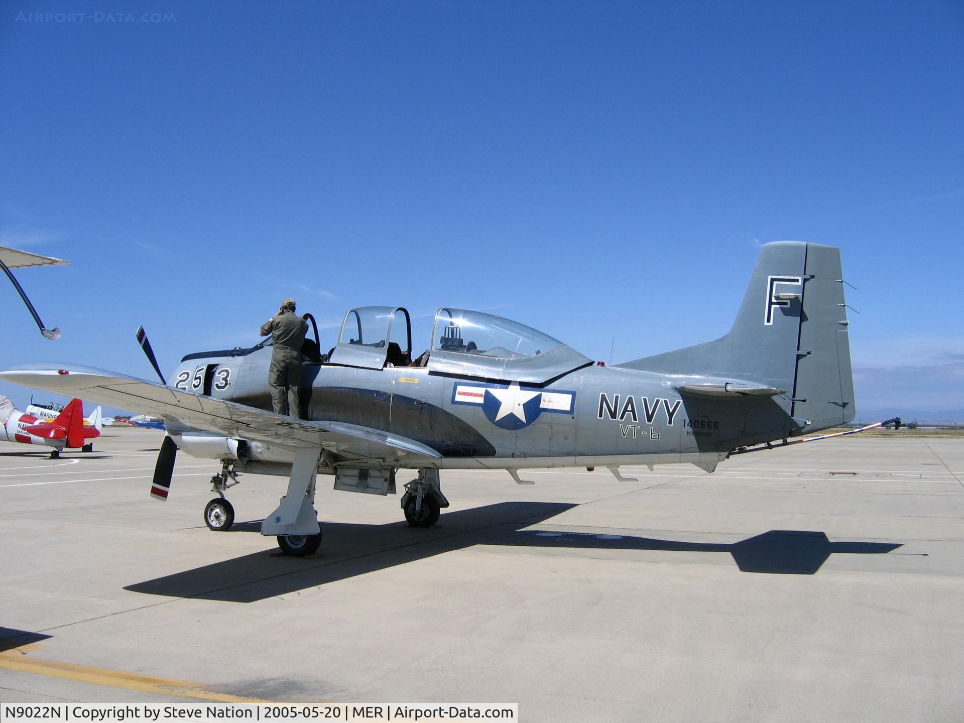 N9022N, 1956 North American T-28C Trojan C/N 226-243, T-28C 140666 VT-6 F/253 @ West Coast Formation Clinic